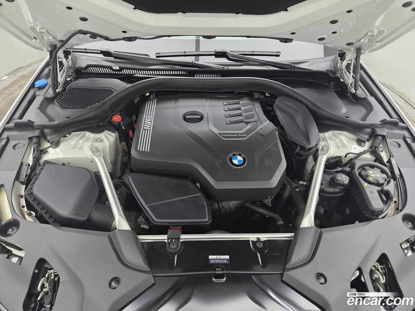 5-Series BMW 2023.2-OUTER-006