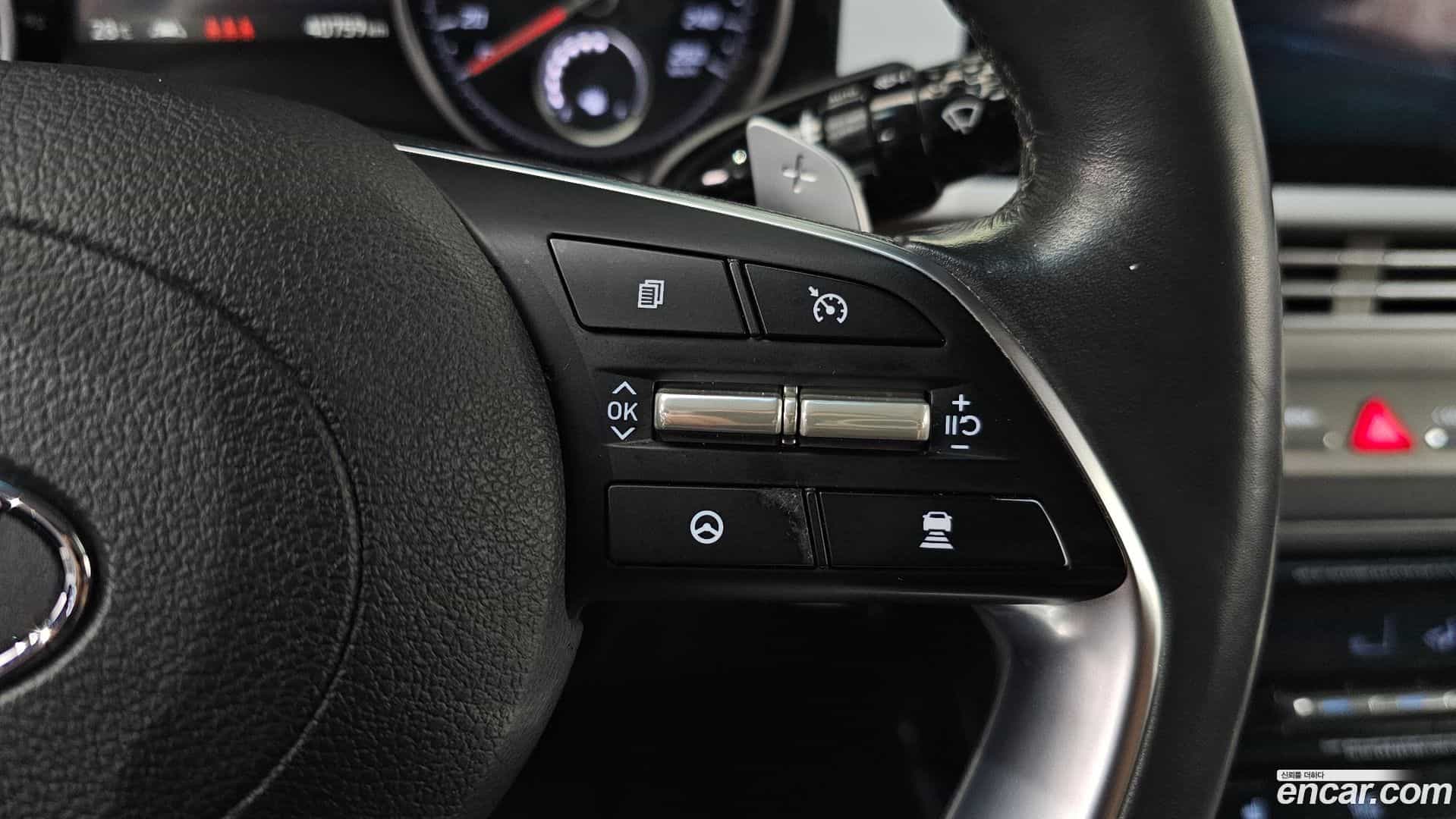 Grandeur Hyundai 2020.4-OPTION-018