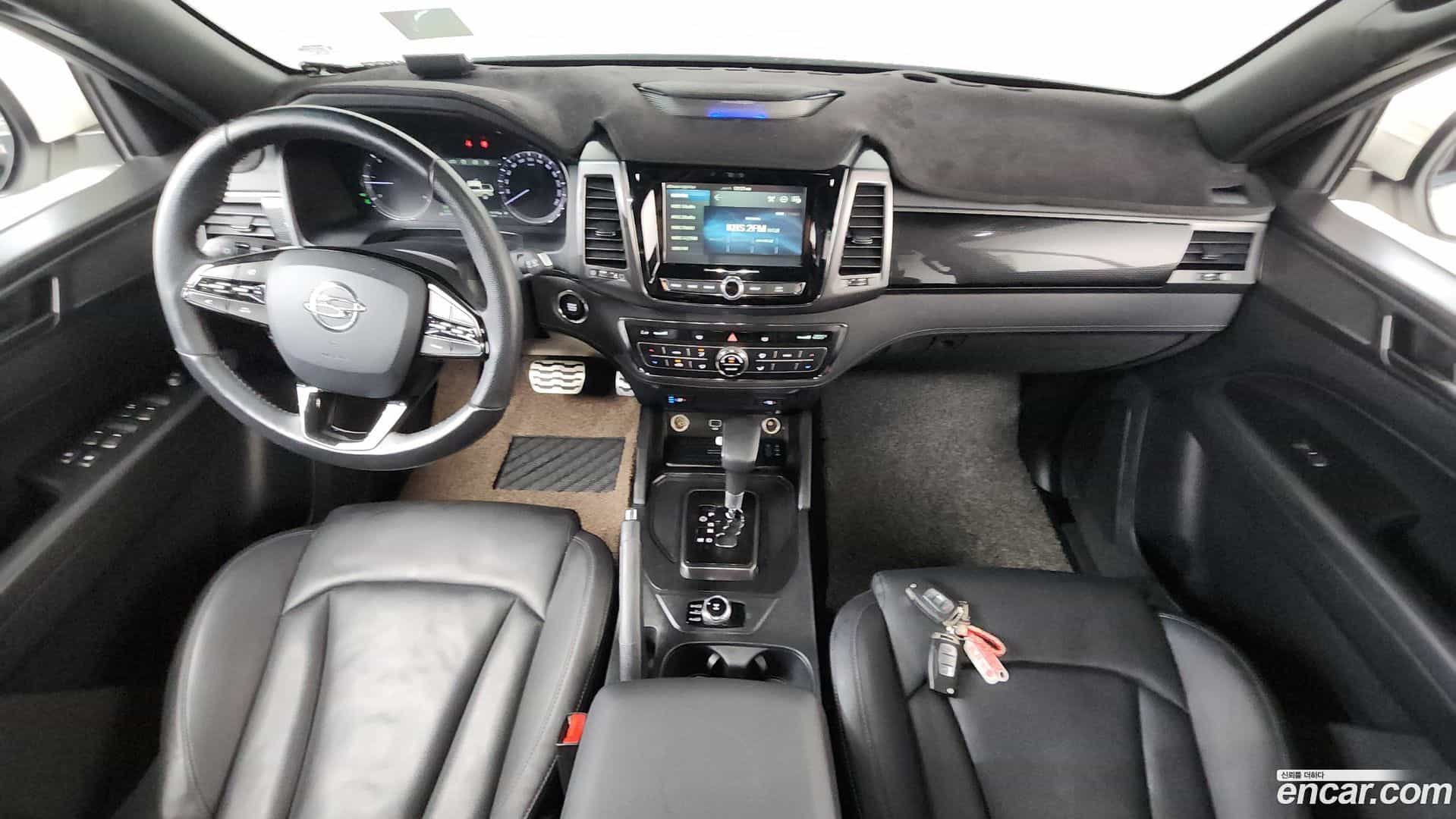 Rexton KG Mobility 2021.8-INNER-007