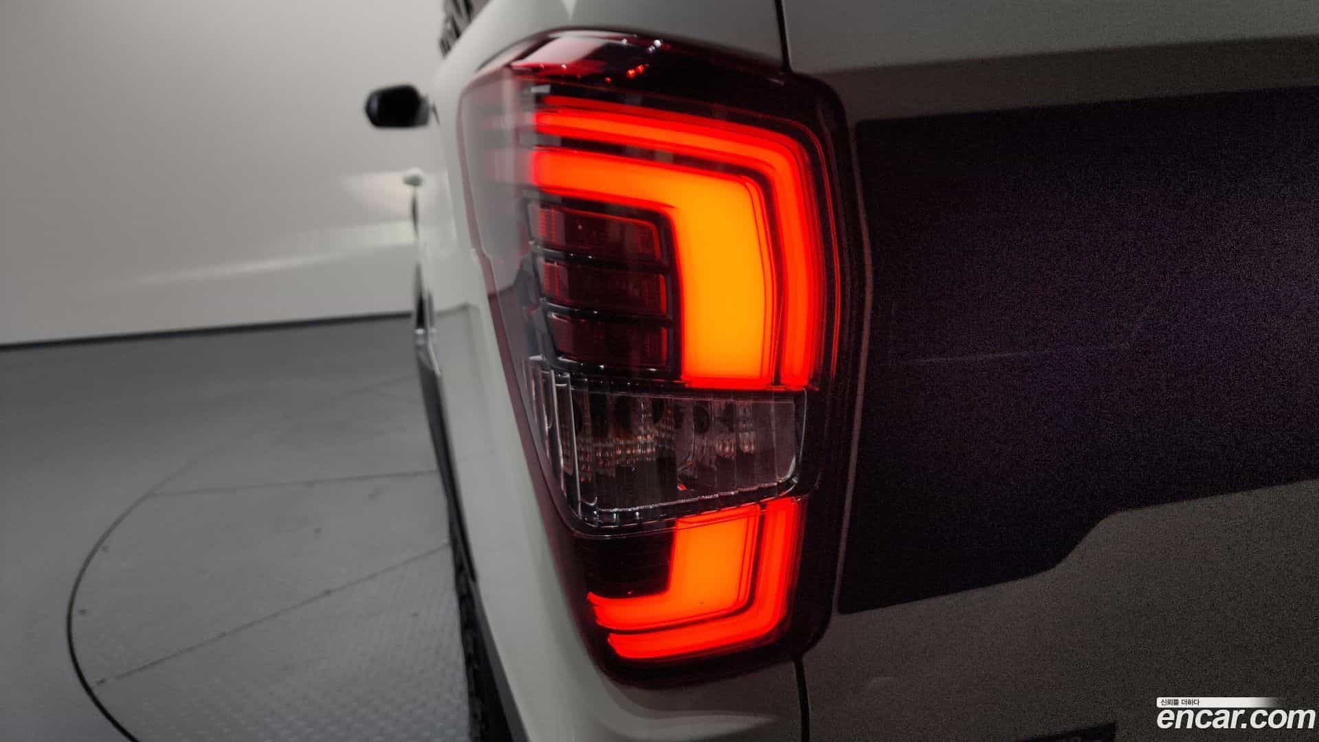 Rexton KG Mobility 2021.8-OUTER-033