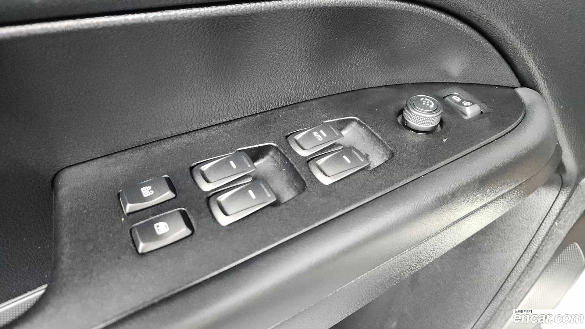 Rexton KG Mobility 2021.8-OPTION-043