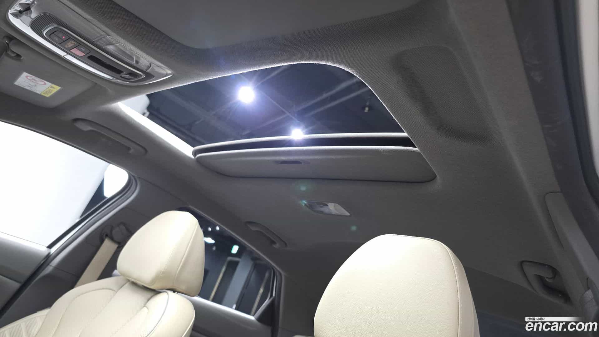 AVANTE Hyundai 2023.1-OPTION-044