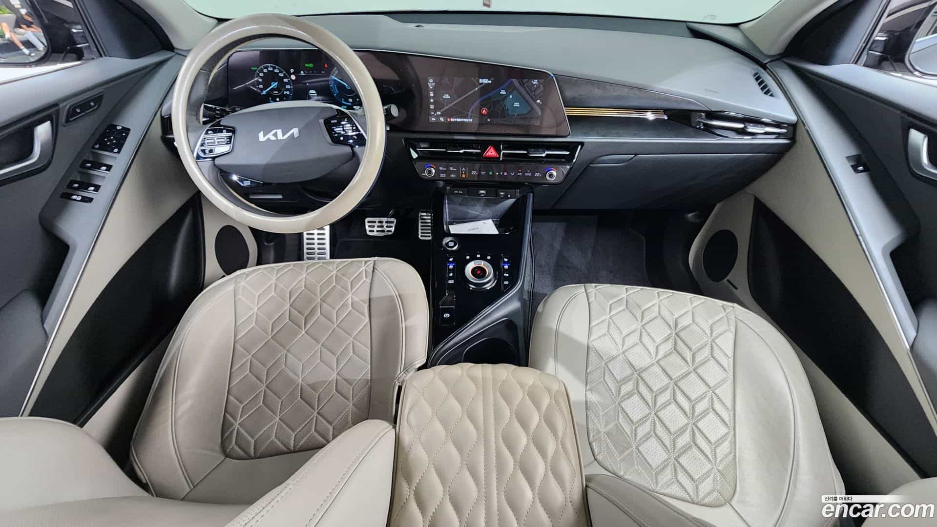 Niro Kia 2022.2-INNER-007