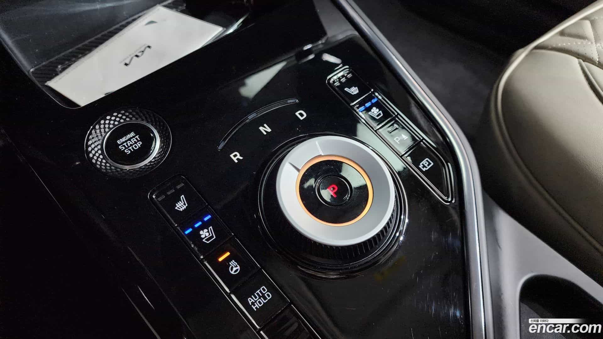 Niro Kia 2022.2-INNER-009