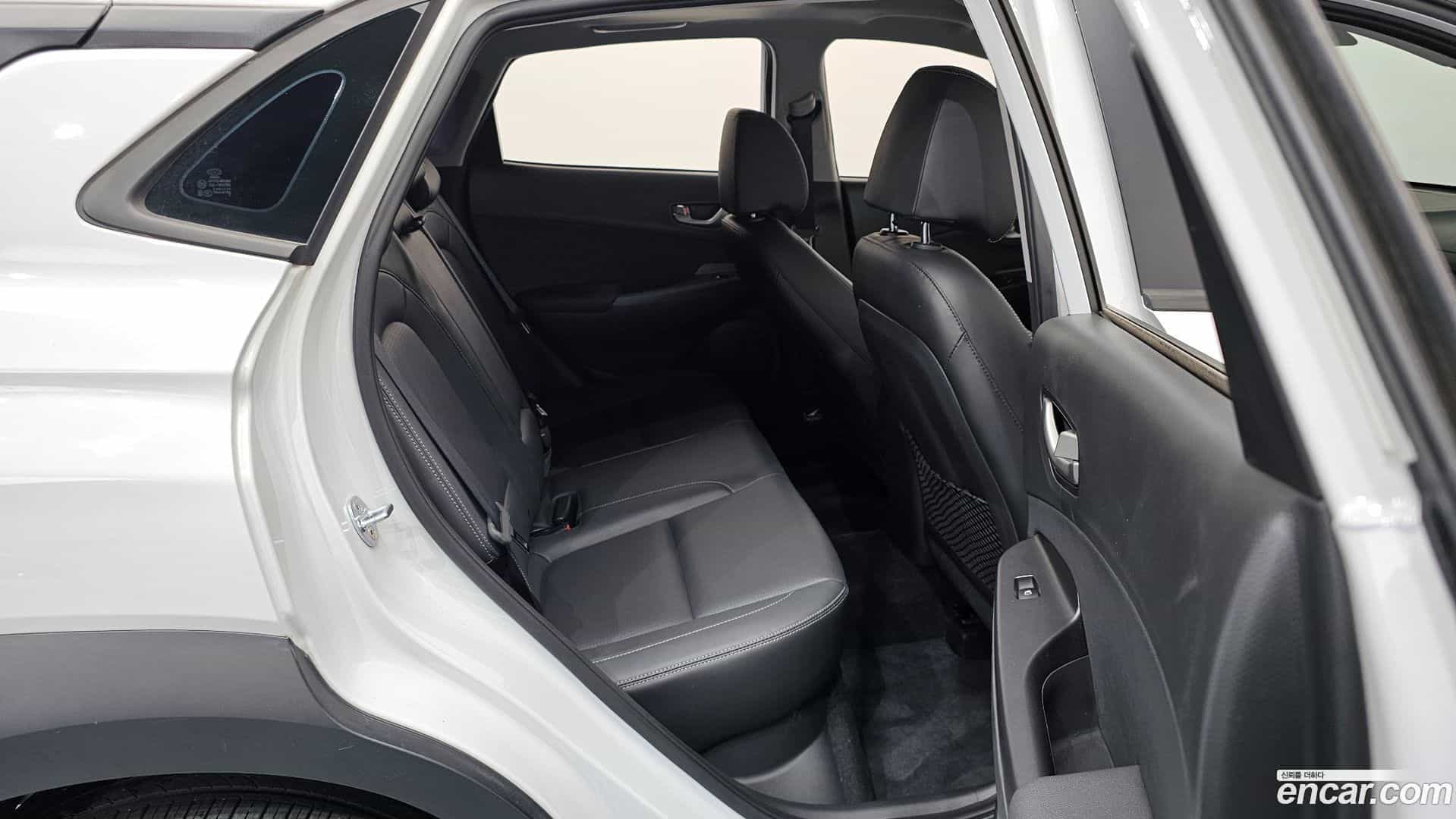 Kona Hyundai 2017.7-OPTION-015