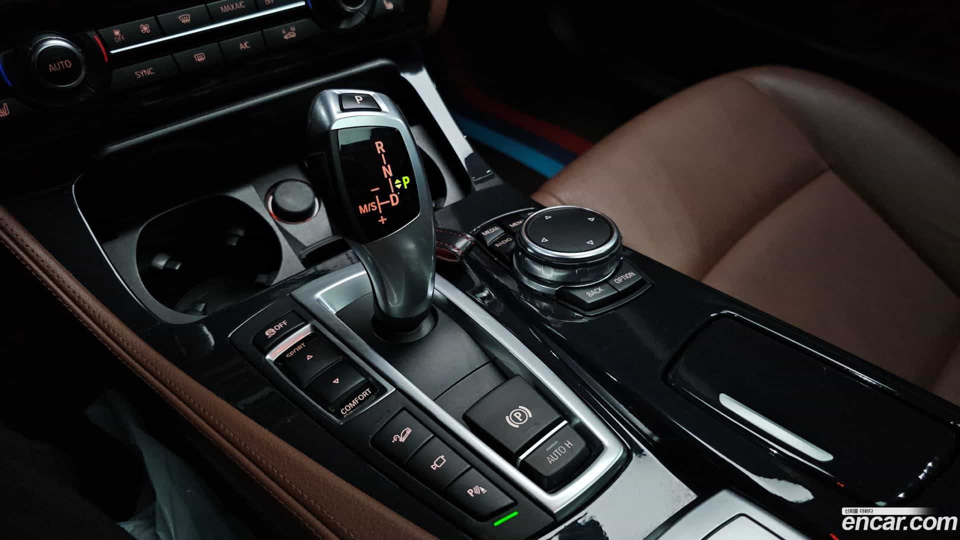 5-Series BMW 2016.8-INNER-009
