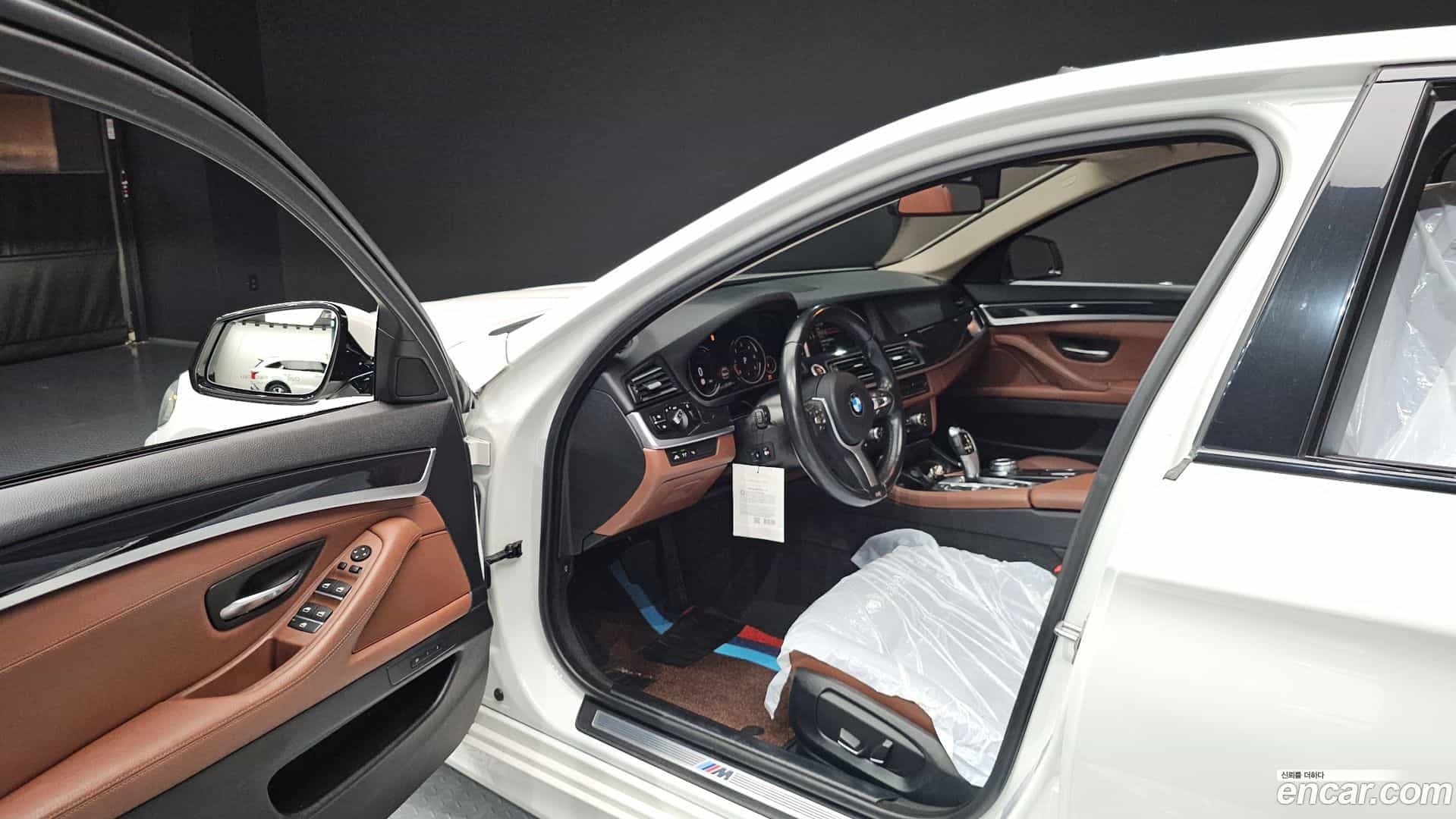 5-Series BMW 2016.8-INNER-010