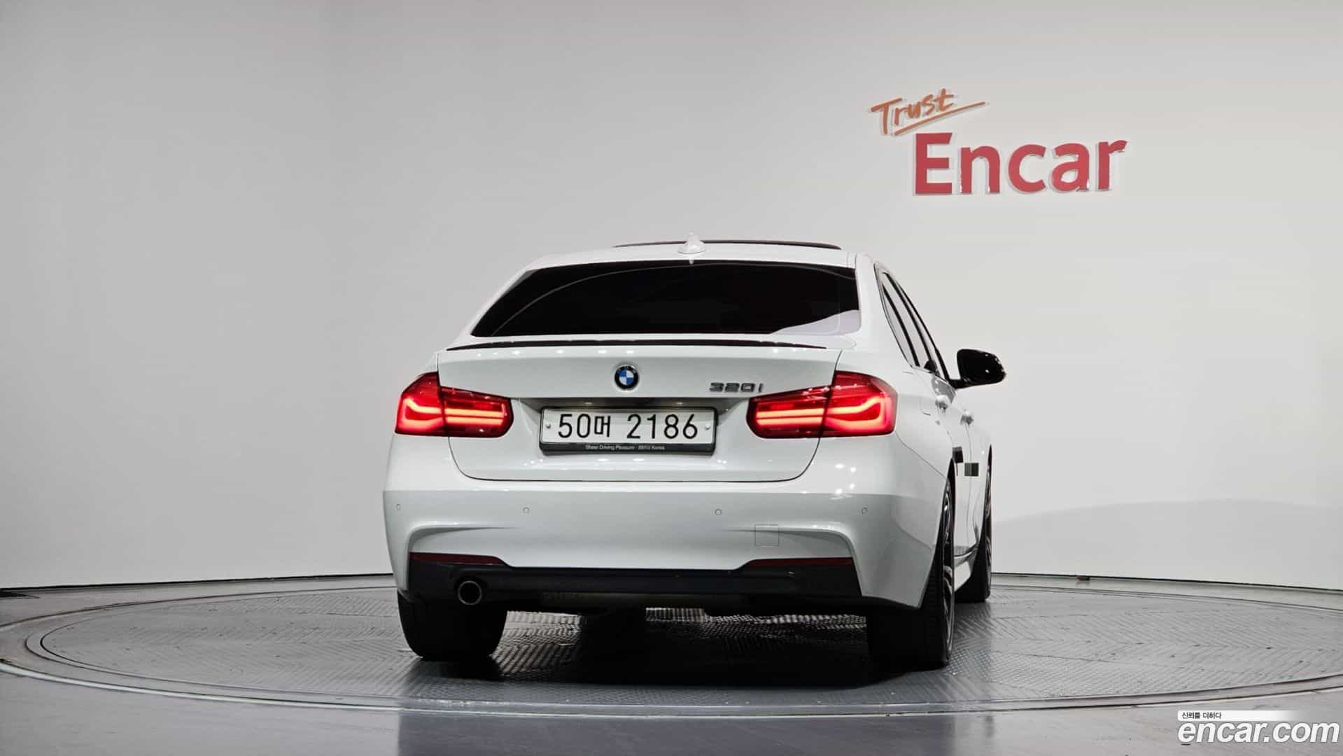 3-Series BMW 2018.1-OUTER-004