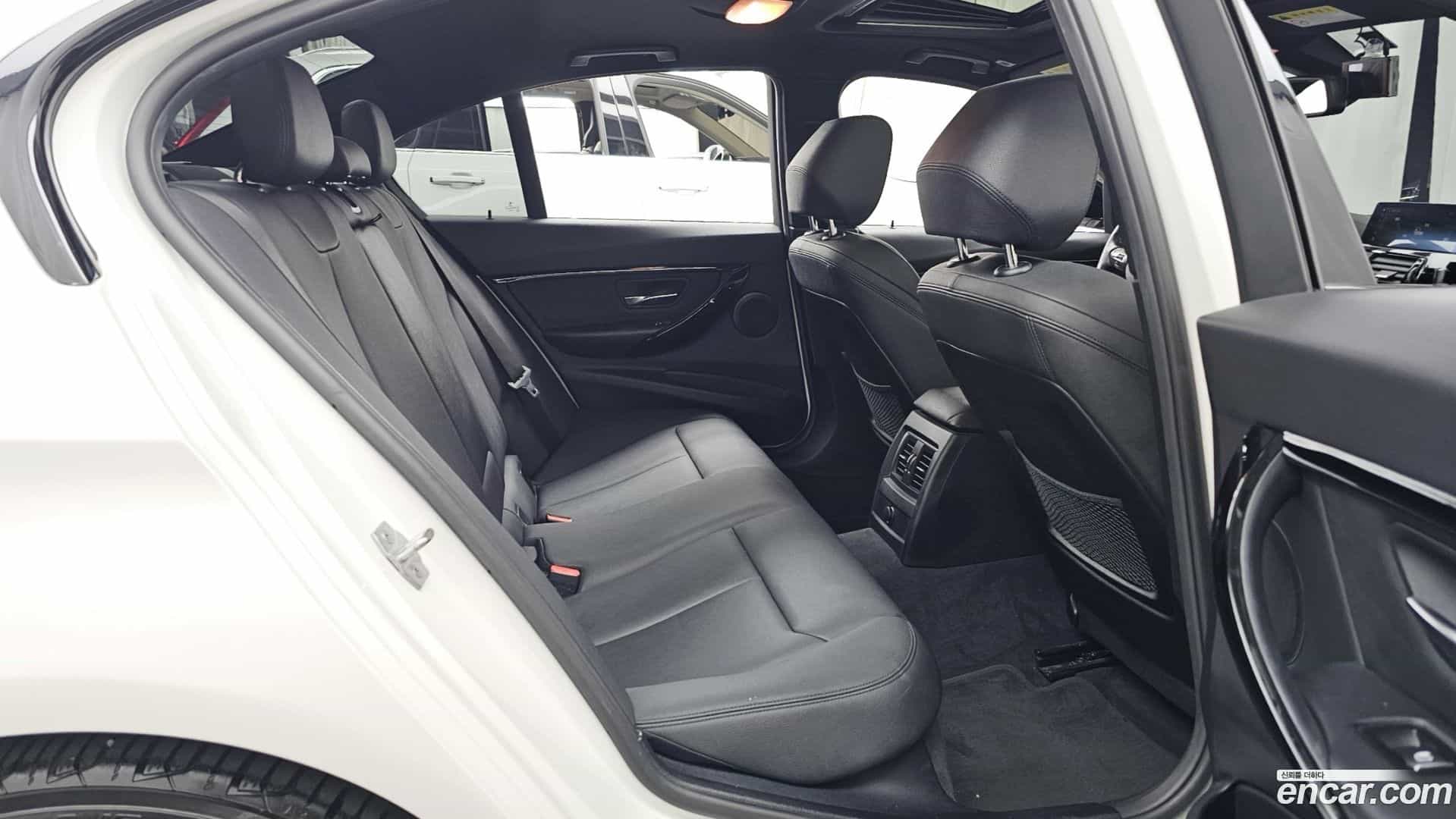 3-Series BMW 2018.1-OPTION-016
