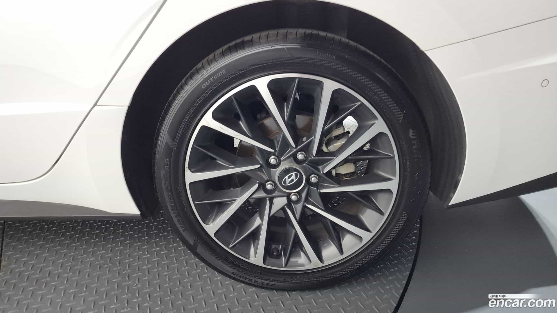 Sonata Hyundai 2019.6-OUTER-031