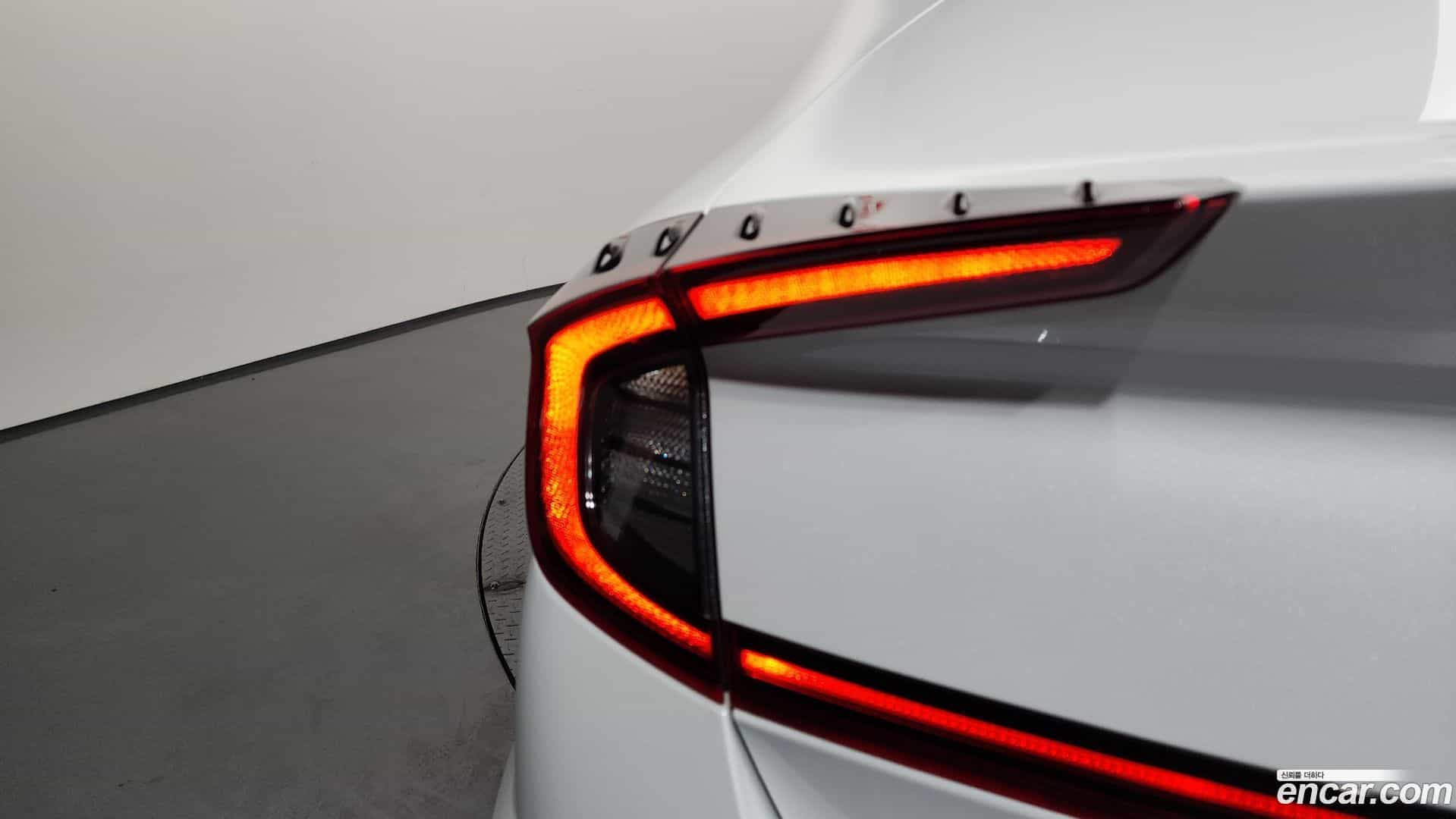 Sonata Hyundai 2019.6-OUTER-033
