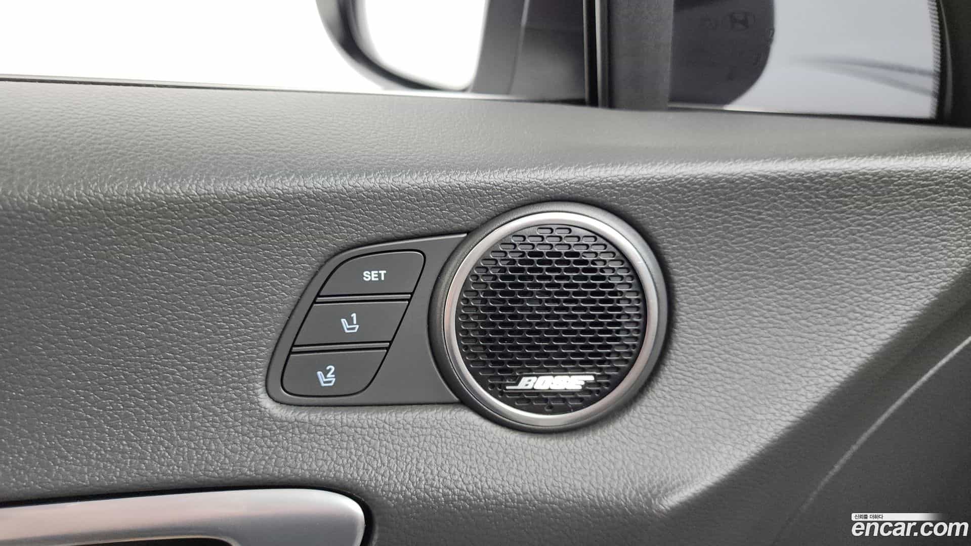 Sonata Hyundai 2019.6-OPTION-046