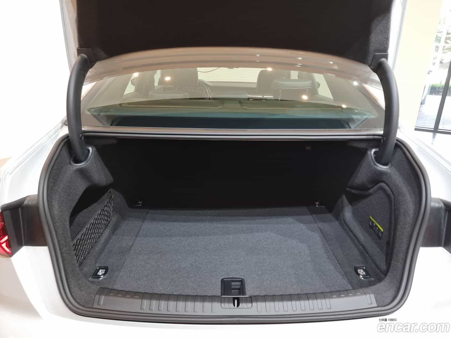 A6 Audi 2025.0-OPTION-024