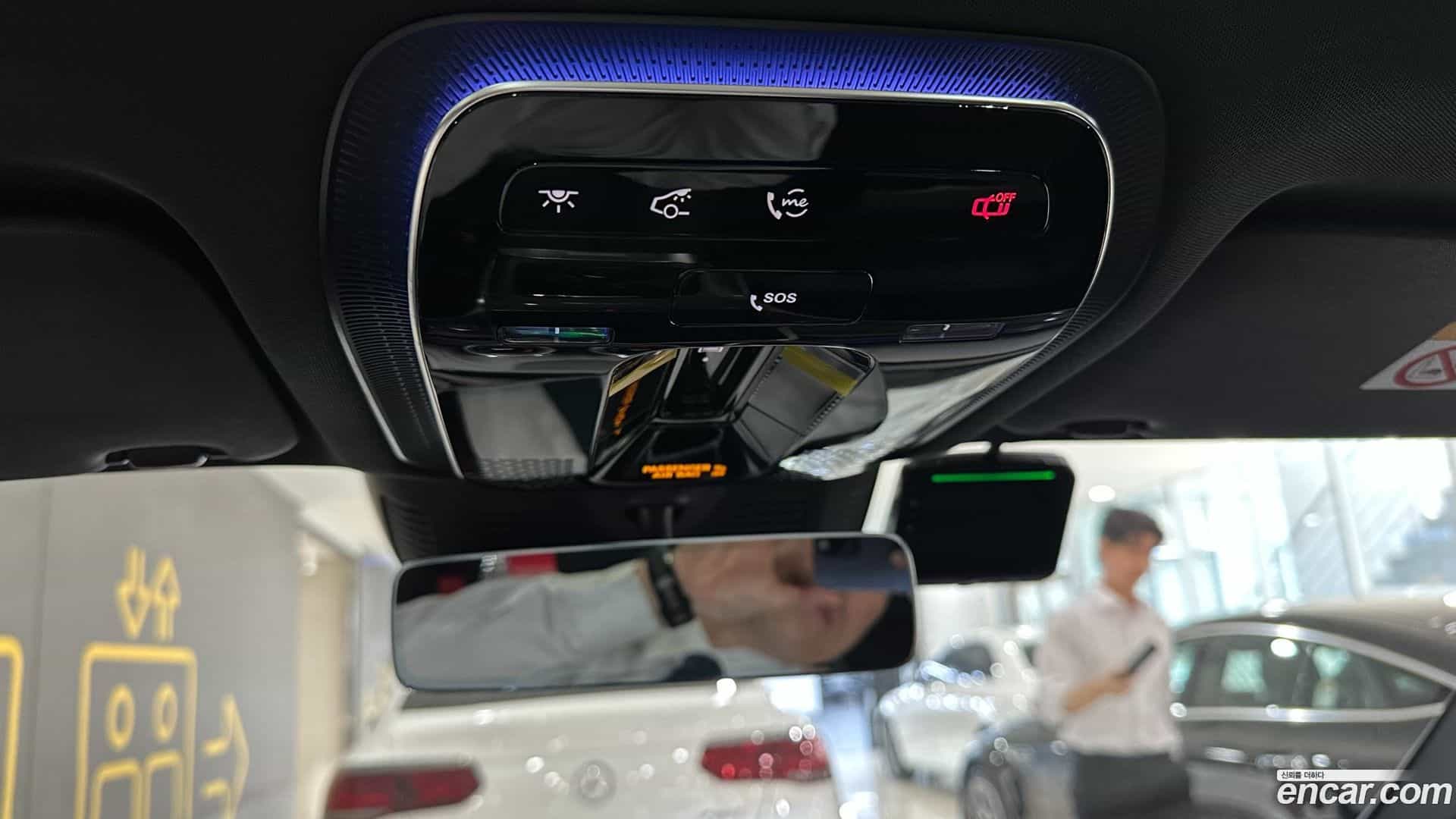 GLC-Class Mercedes-Benz 2025.8-OPTION-020