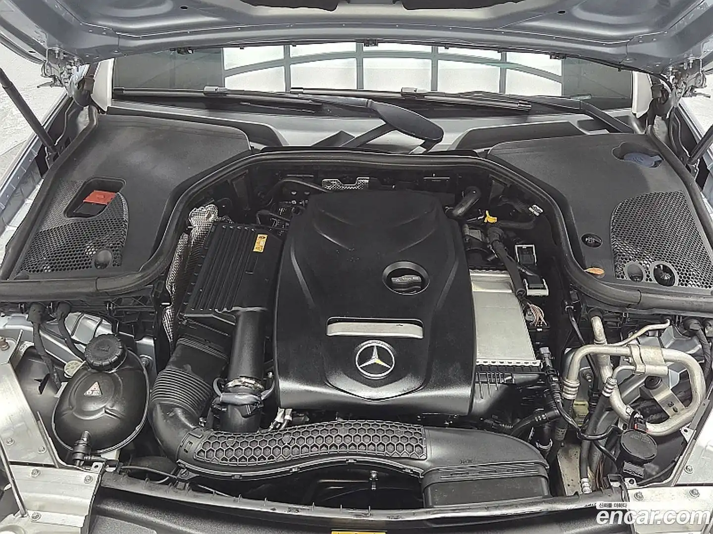 E-Class Mercedes-Benz 2016.11-OUTER-006