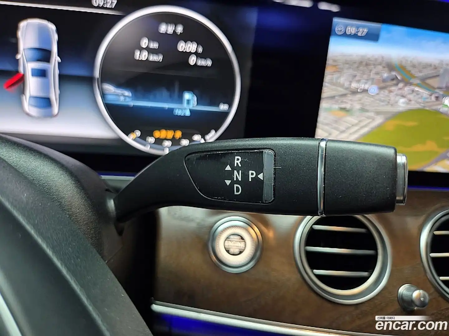 E-Class Mercedes-Benz 2016.11-INNER-009