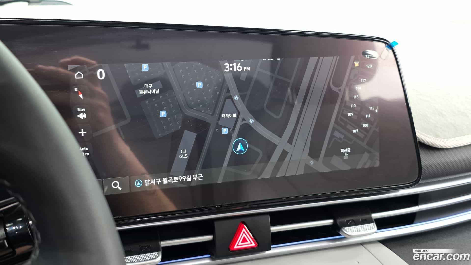 AVANTE Hyundai 2022.10-OPTION-017