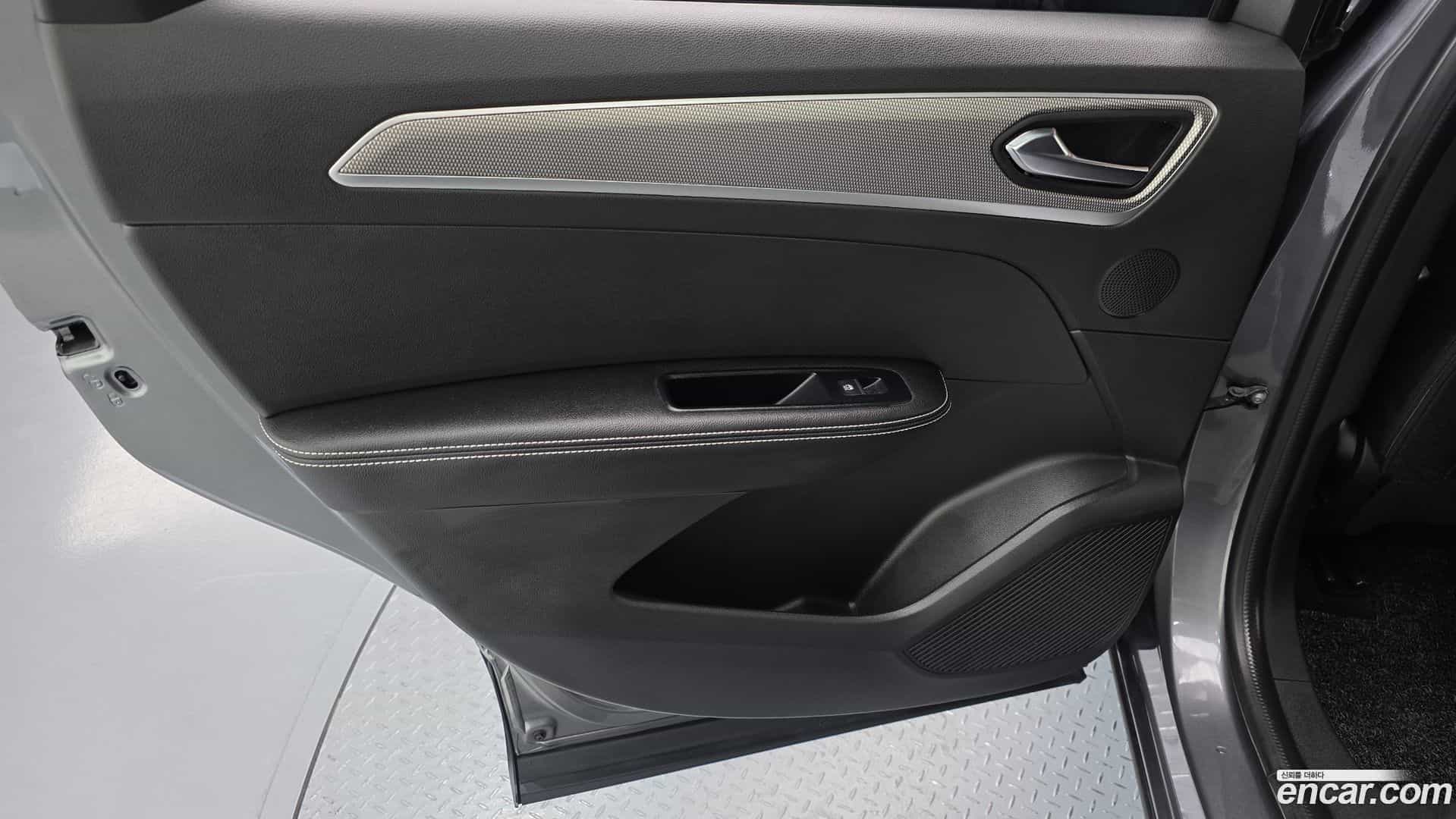 XM3 Renault Korea 2022.11-INNER-035