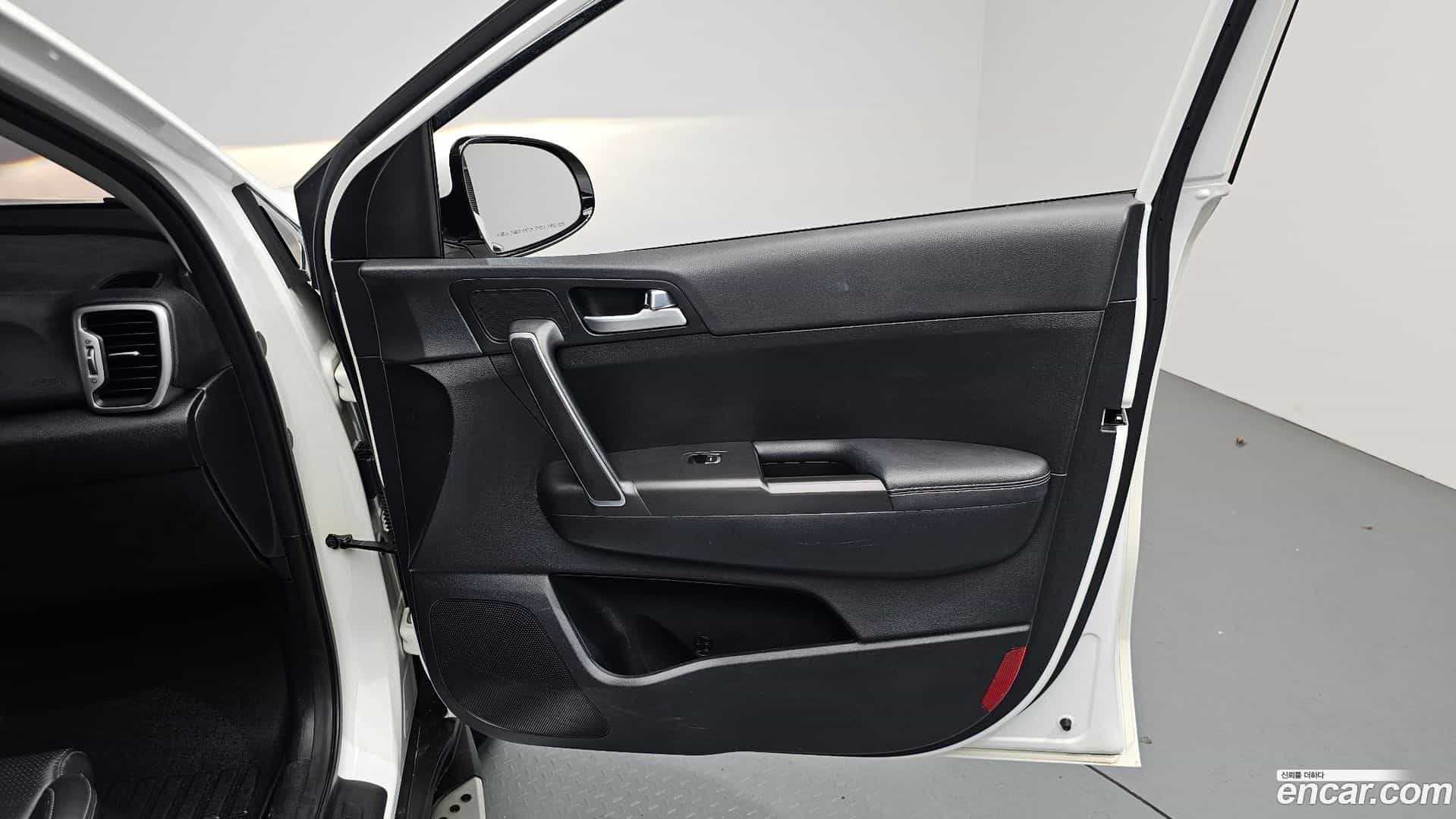 Sportage Kia 2016.9-INNER-034