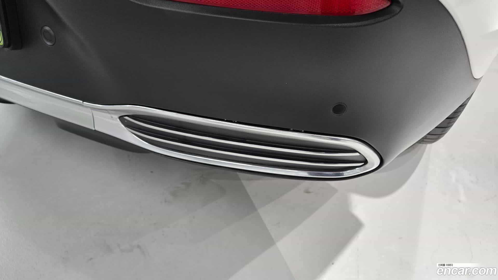 EQE Mercedes-Benz 2025.9-INNER-010