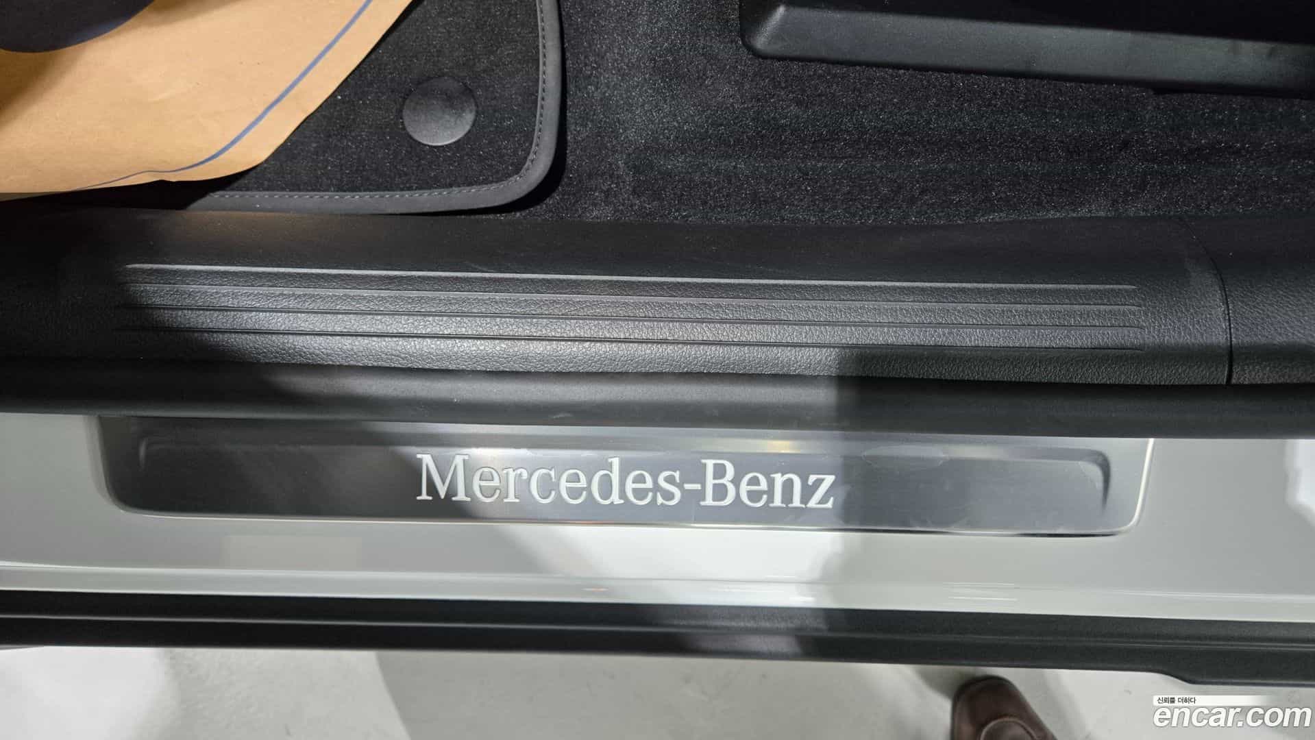EQE Mercedes-Benz 2025.9-OPTION-022