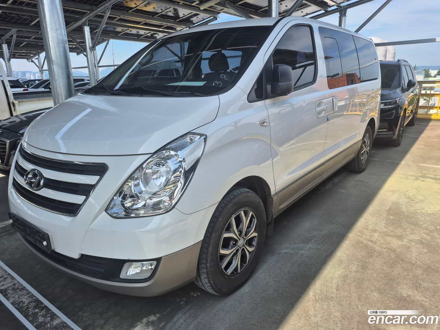 Starex Hyundai 2017.8-OUTER-002