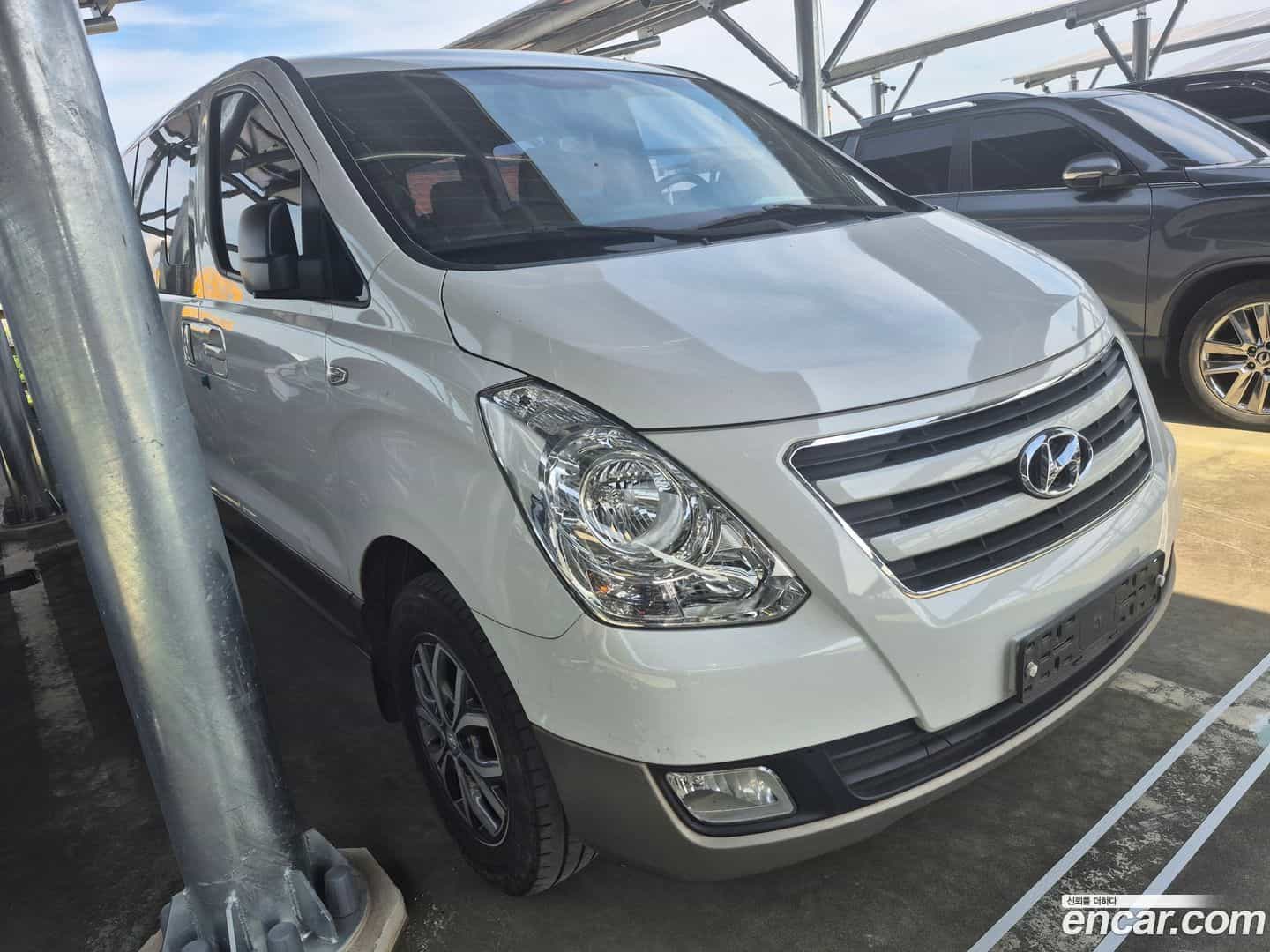 Starex Hyundai 2017.8-OUTER-003