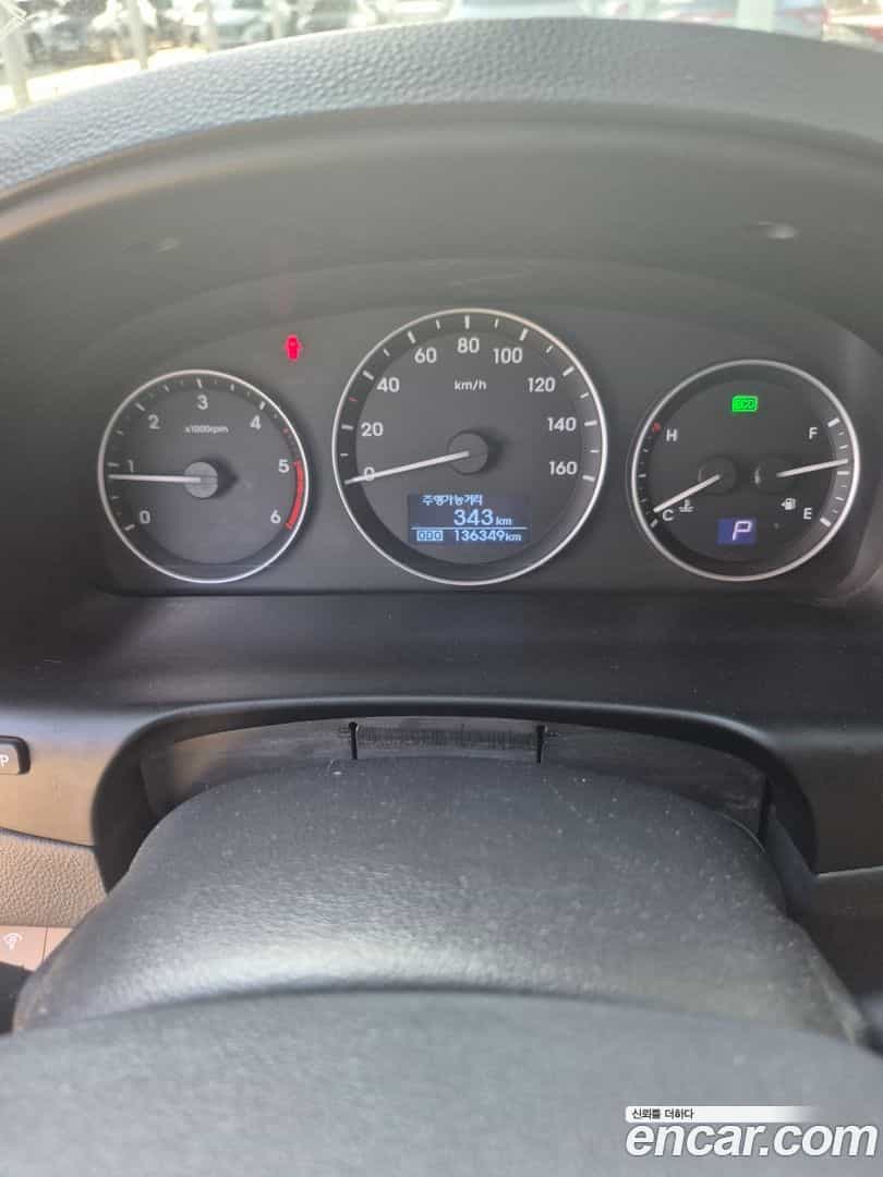 Starex Hyundai 2017.8-OPTION-016