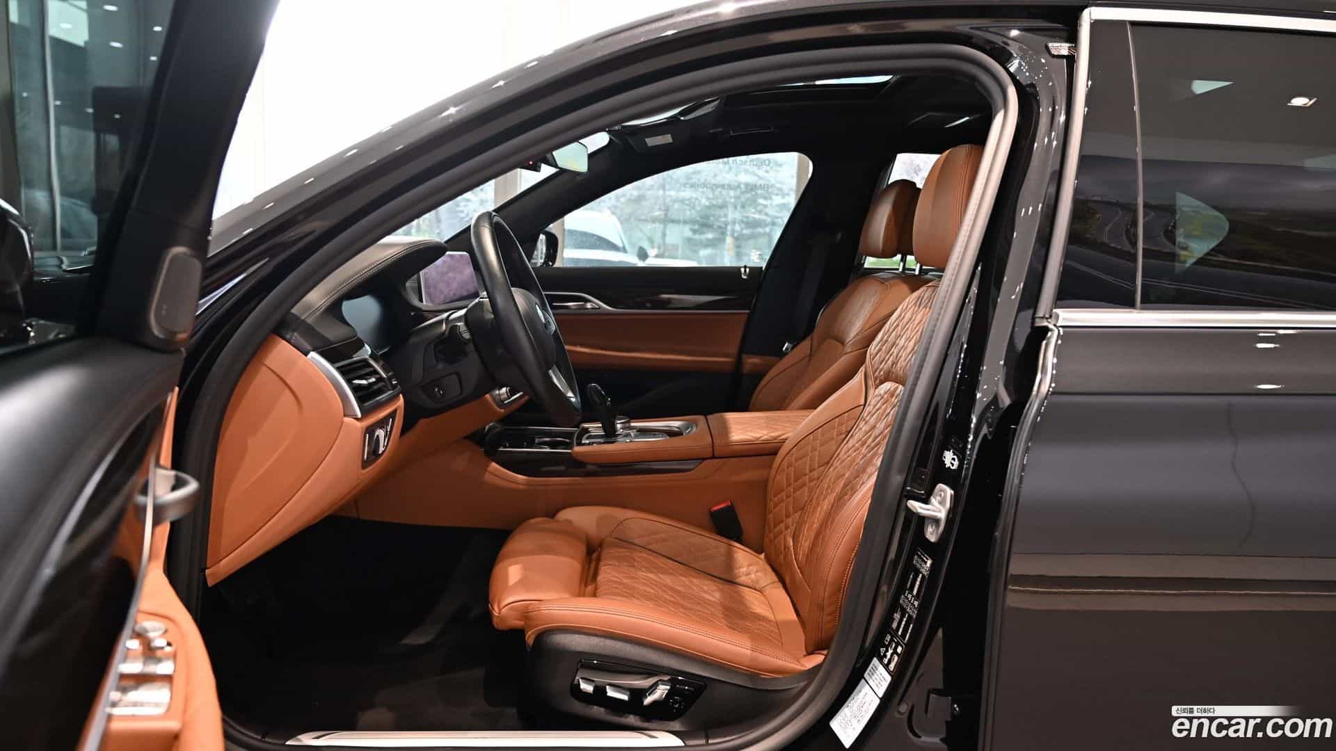 7-Series BMW 2019.7-OPTION-016