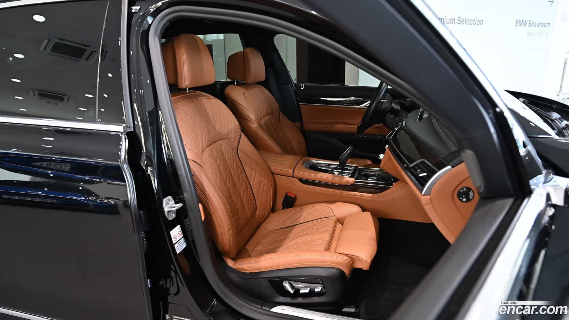 7-Series BMW 2019.7-OPTION-017