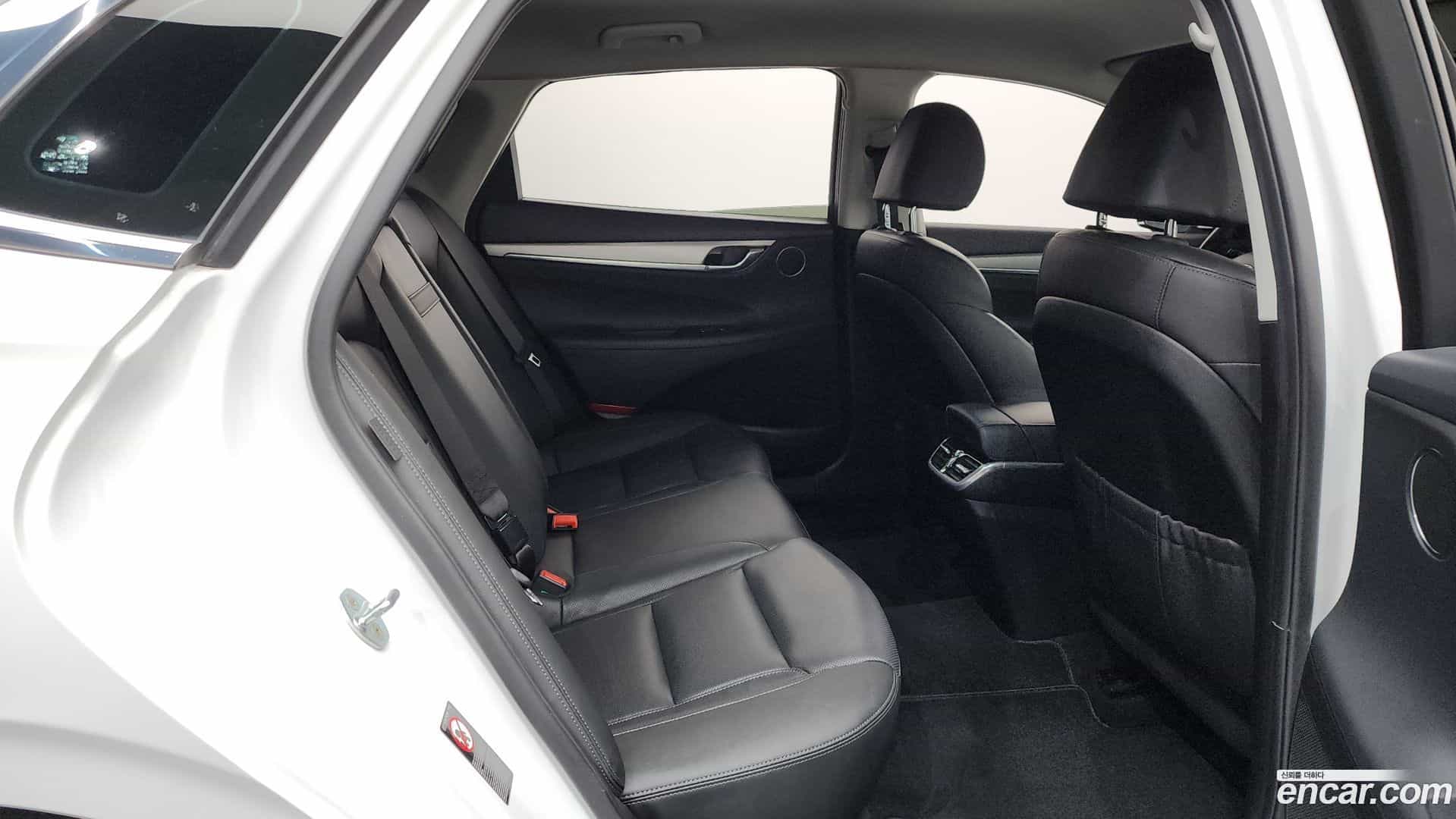 Grandeur Hyundai 2021.5-OPTION-015
