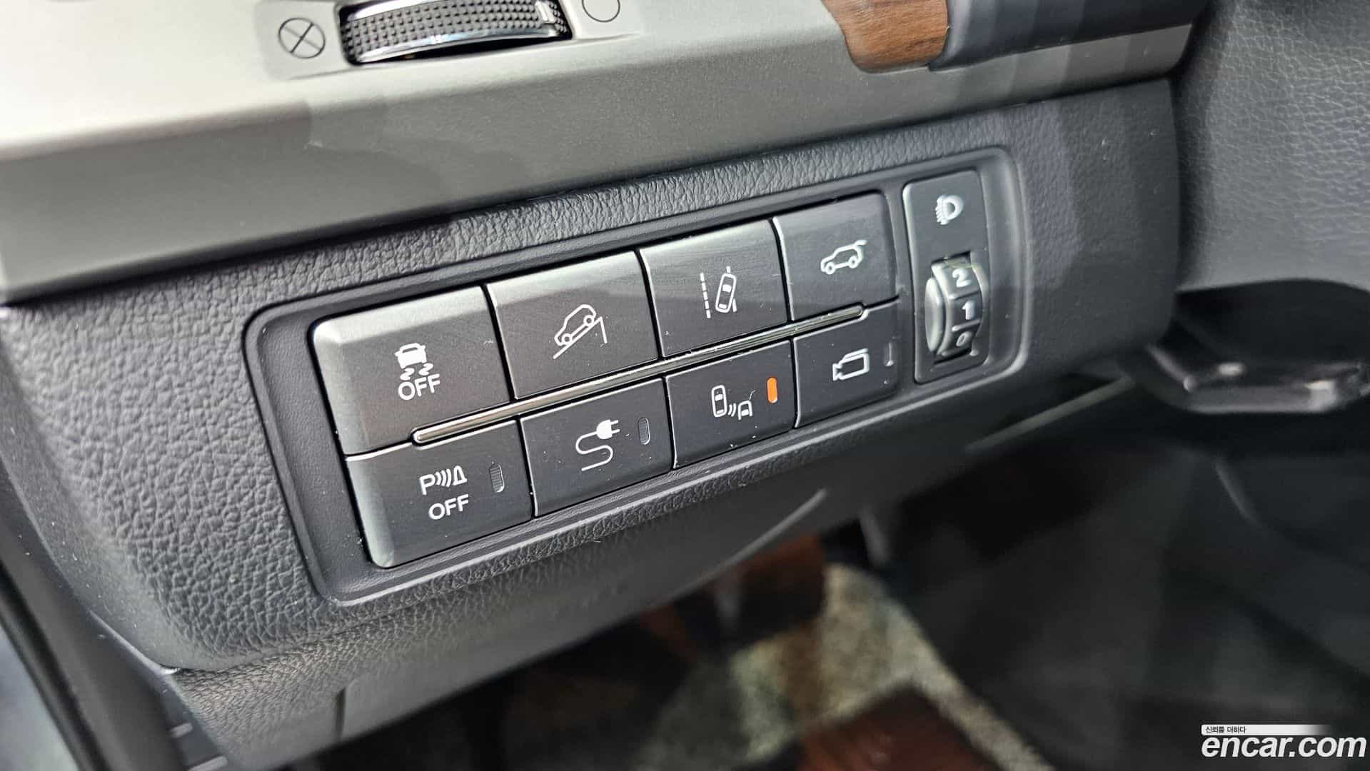 Rexton KG Mobility 2017.11-OPTION-023