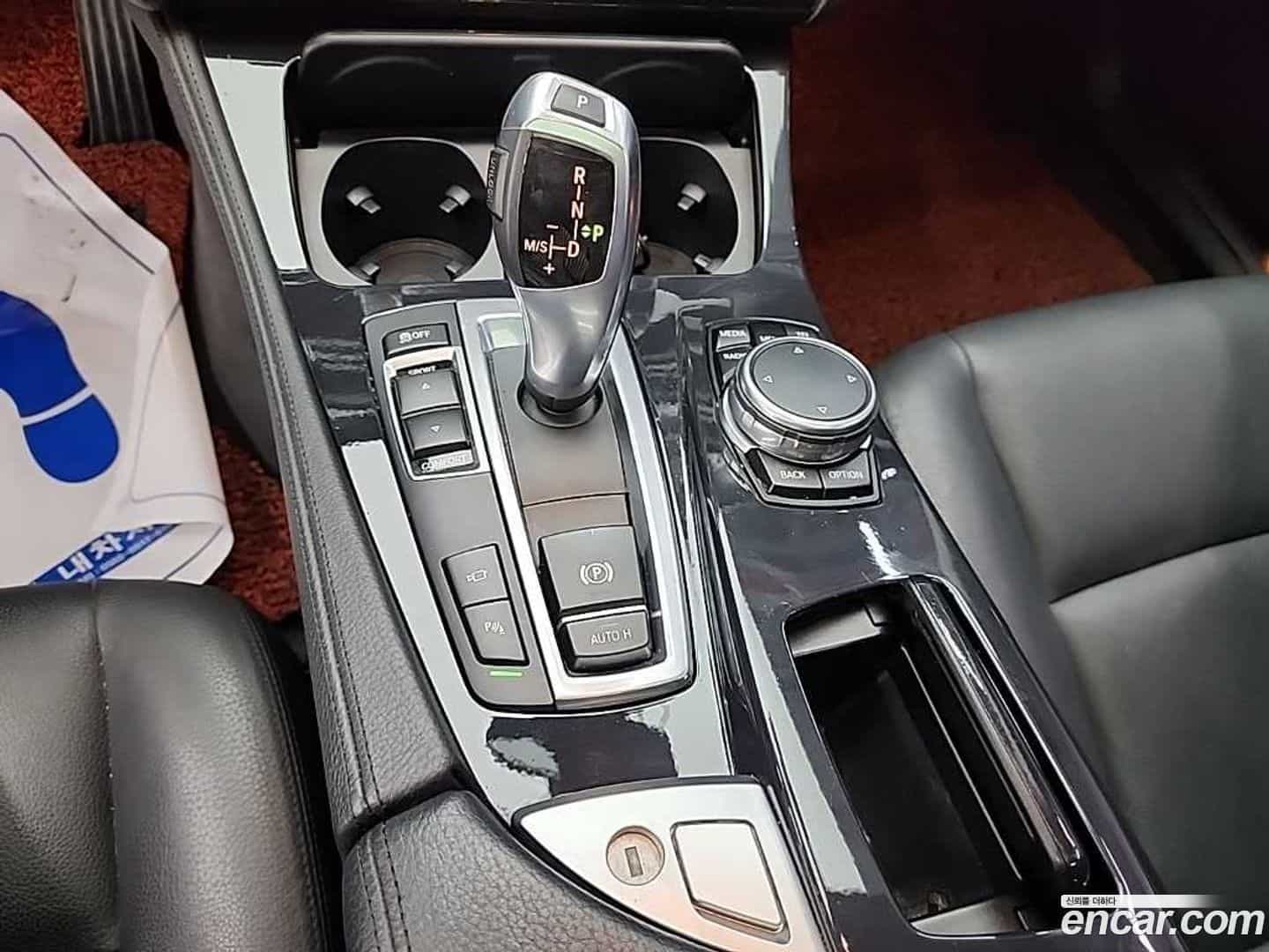 5-Series BMW 2016.2-INNER-008