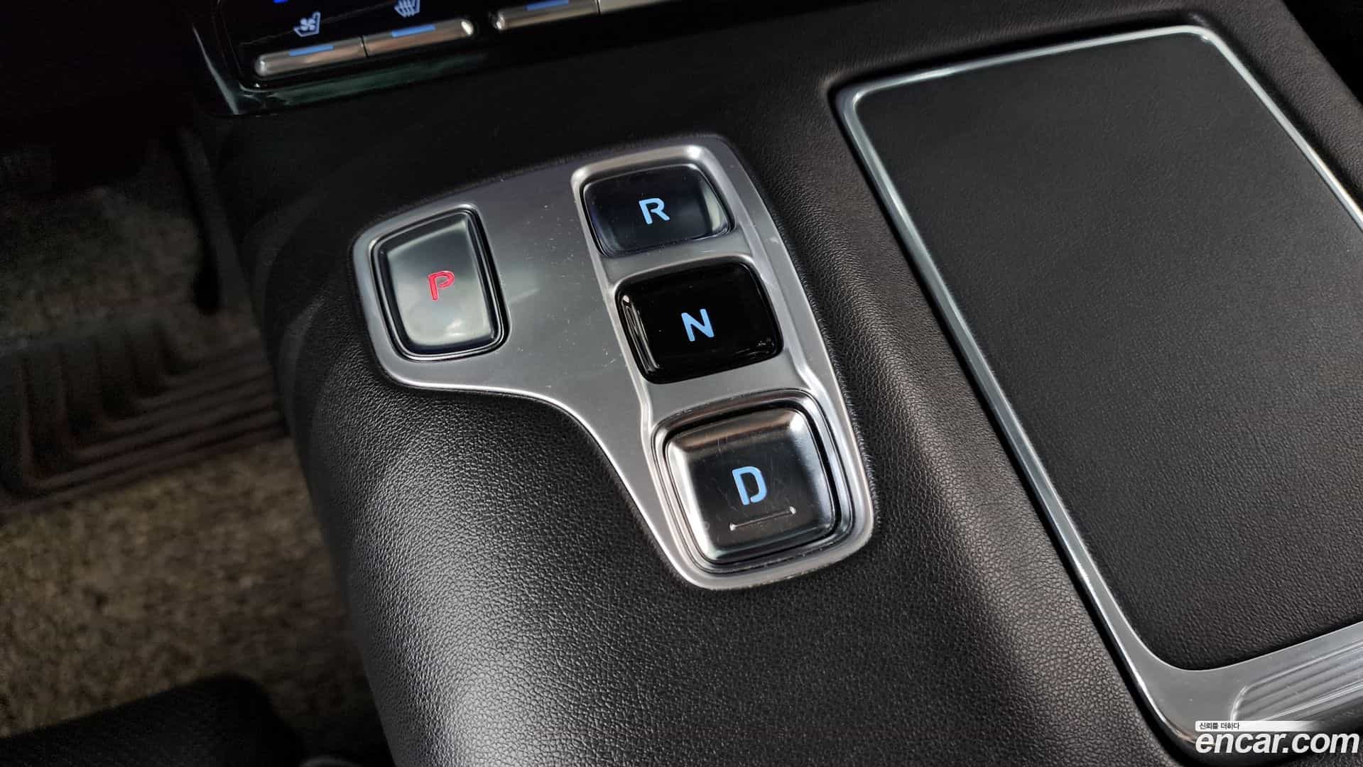 Grandeur Hyundai 2020.2-INNER-009