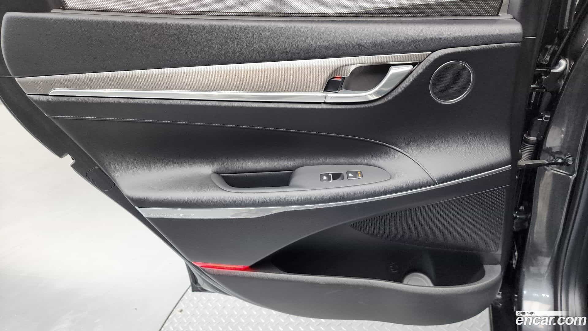 Grandeur Hyundai 2020.2-INNER-035