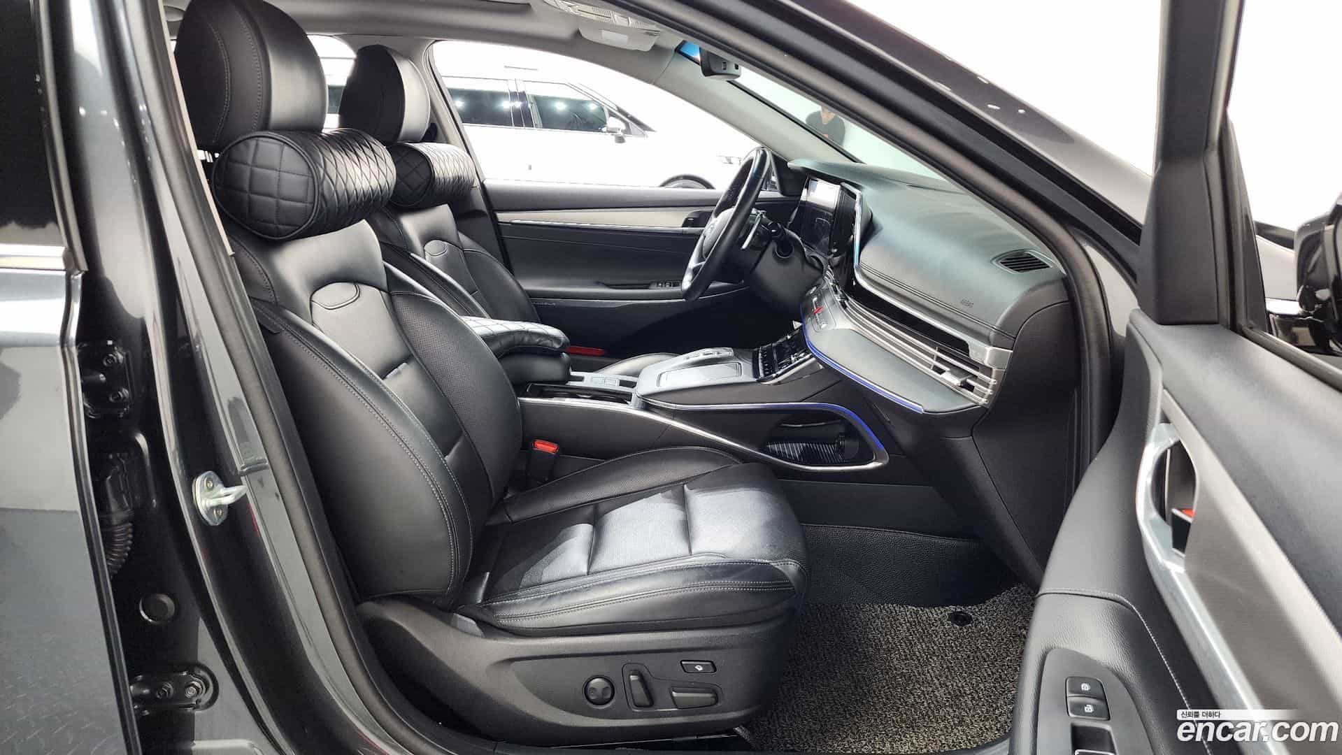 Grandeur Hyundai 2020.2-INNER-036