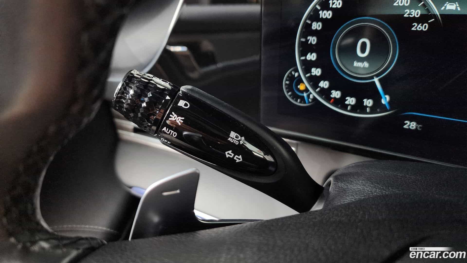 Grandeur Hyundai 2020.2-OPTION-045