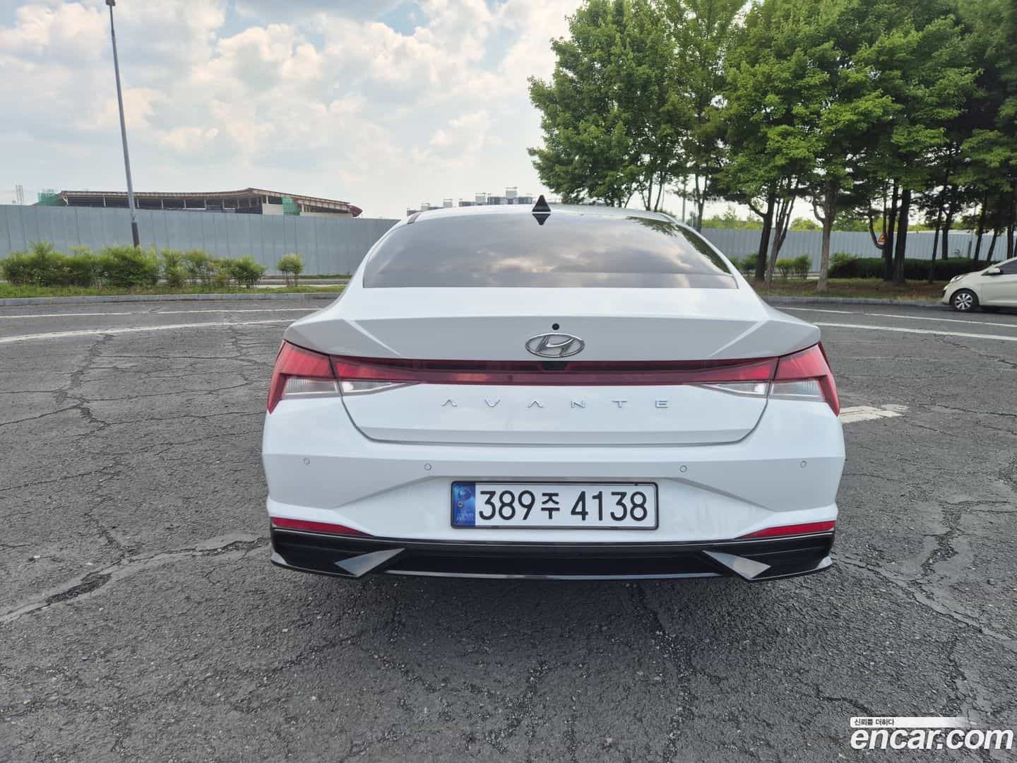 AVANTE Hyundai 2022.4-OUTER-004