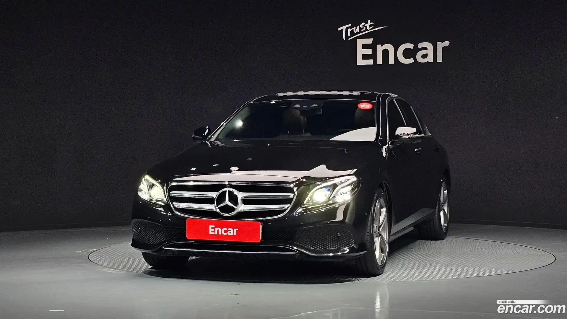 E-Class Mercedes-Benz 2018.3-OUTER-003