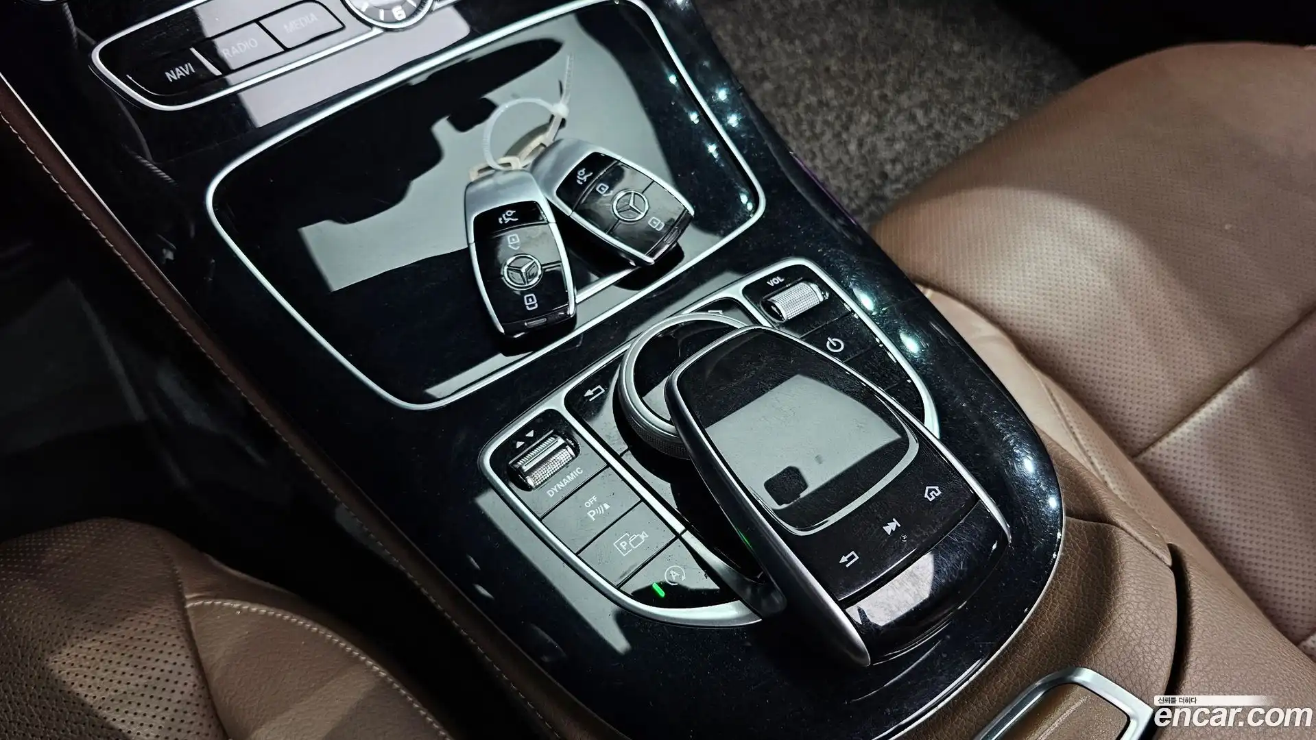 E-Class Mercedes-Benz 2018.3-INNER-009