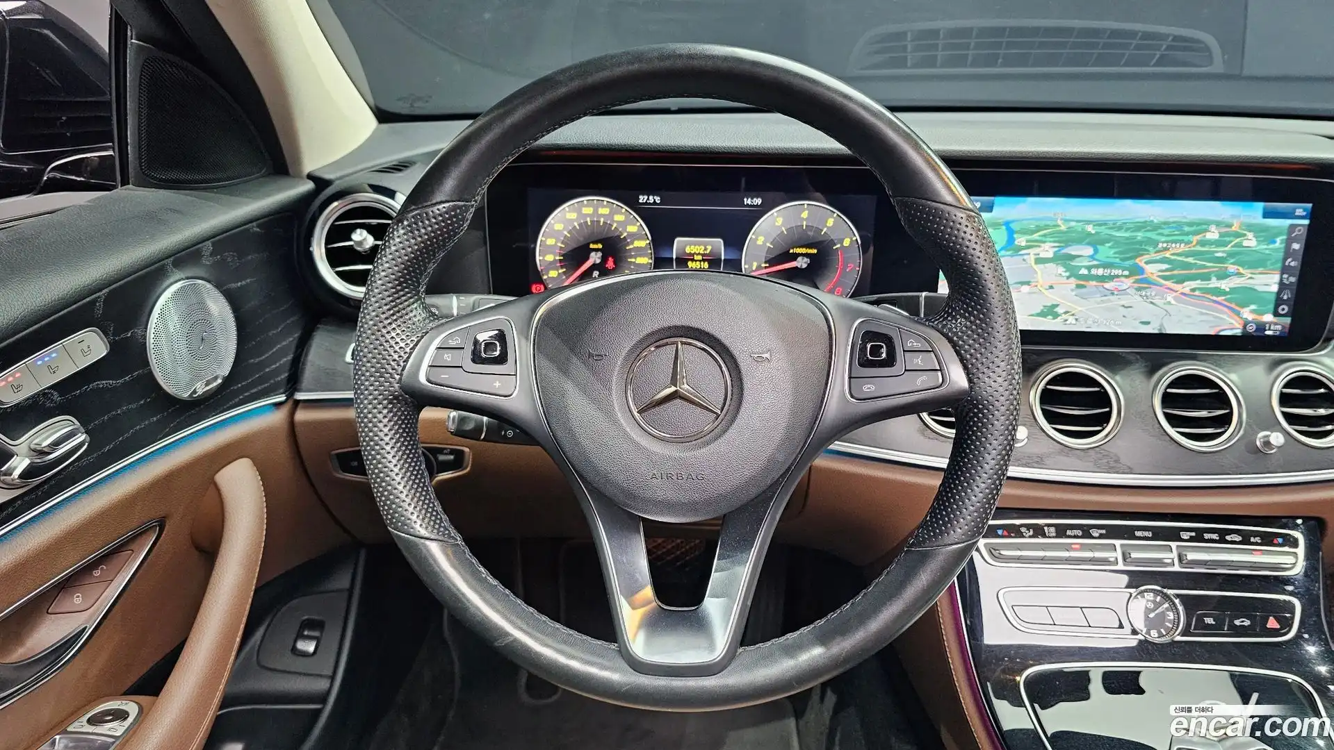 E-Class Mercedes-Benz 2018.3-OPTION-016