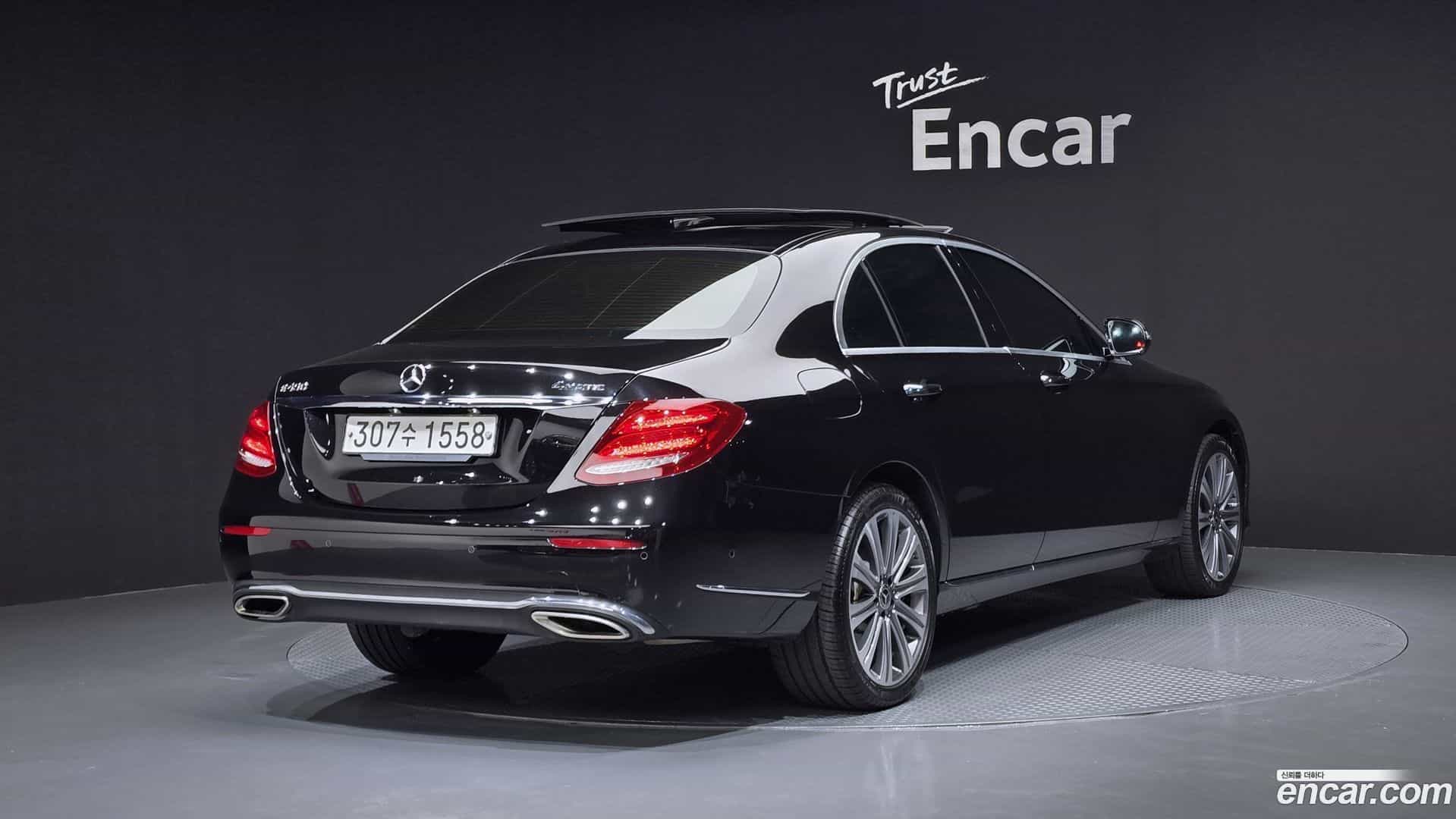 E-Class Mercedes-Benz 2020.1-OUTER-002
