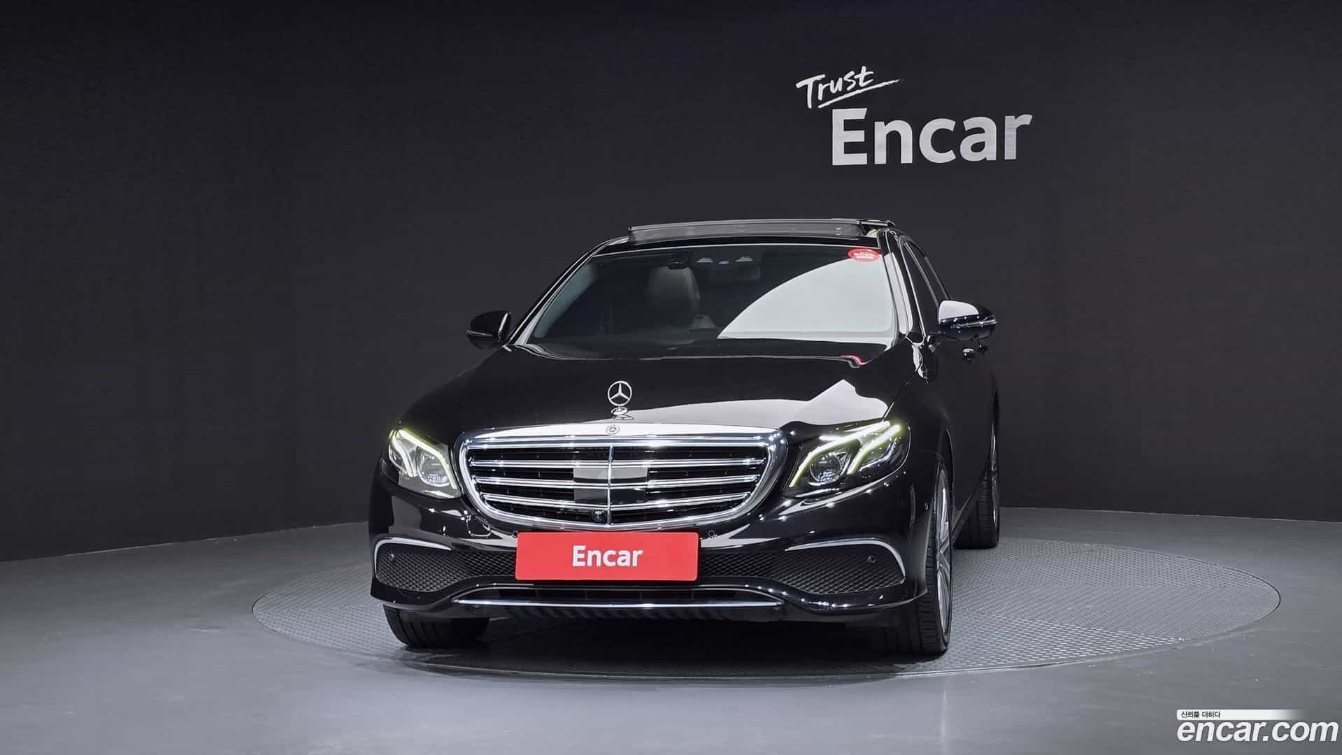 E-Class Mercedes-Benz 2020.1-OUTER-003