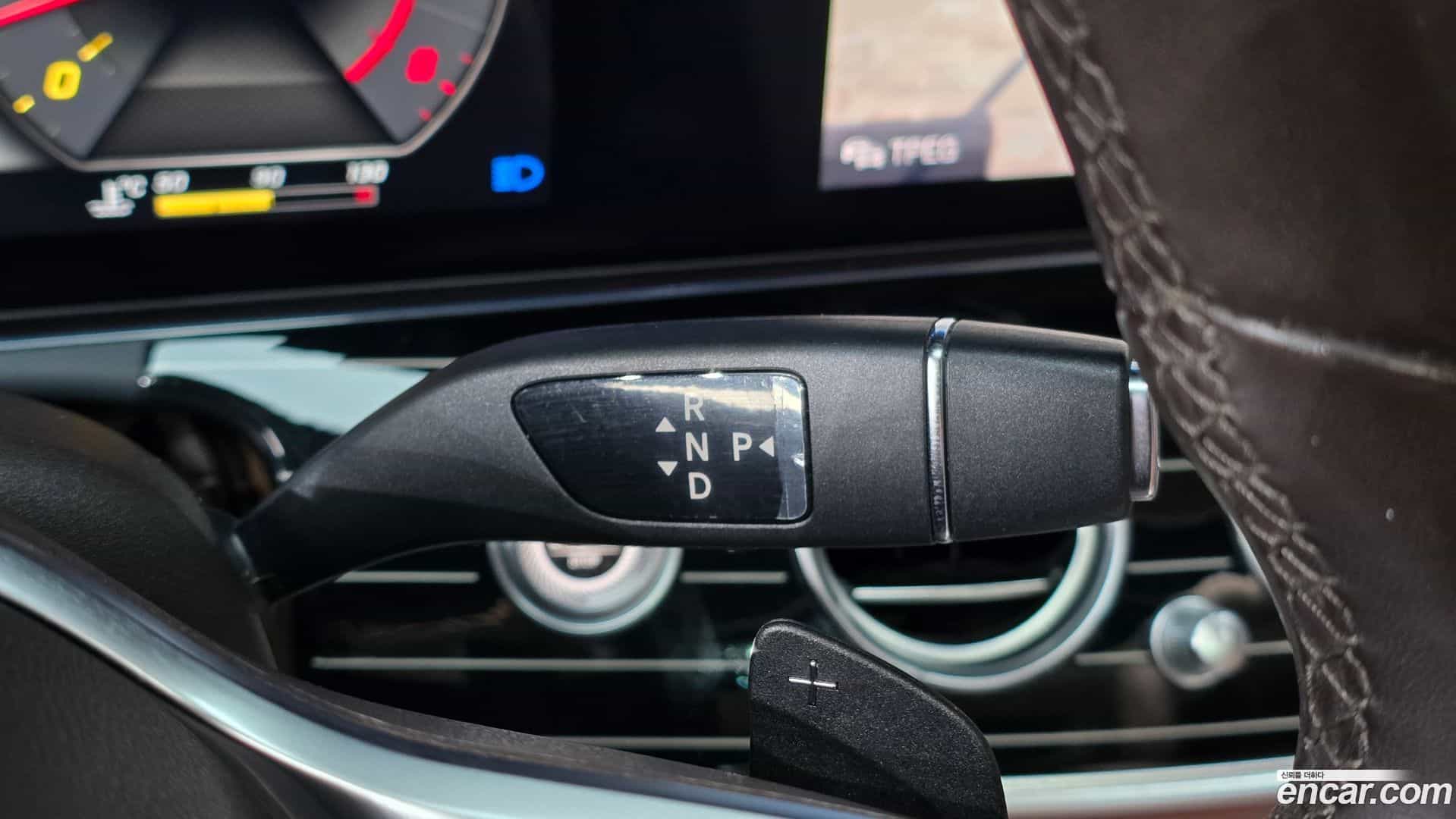 E-Class Mercedes-Benz 2020.1-INNER-009