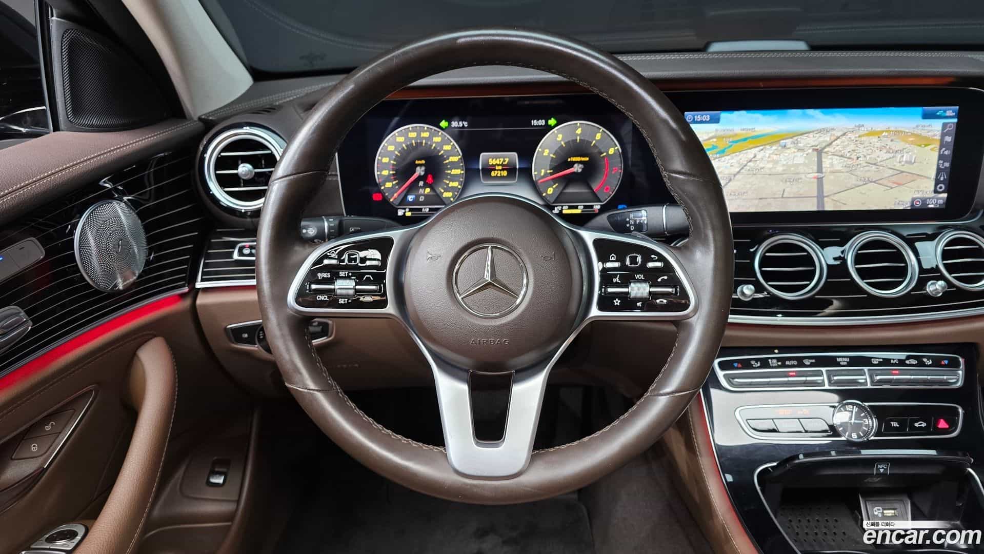 E-Class Mercedes-Benz 2020.1-OPTION-016
