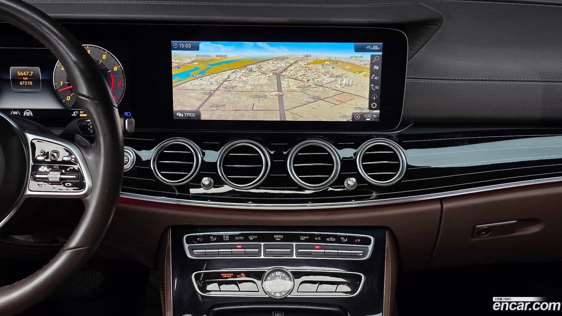E-Class Mercedes-Benz 2020.1-OPTION-022