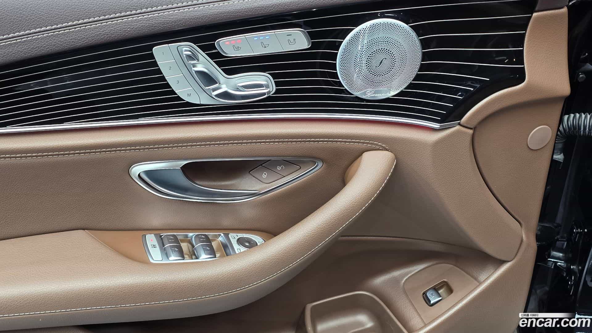 E-Class Mercedes-Benz 2020.1-OPTION-024