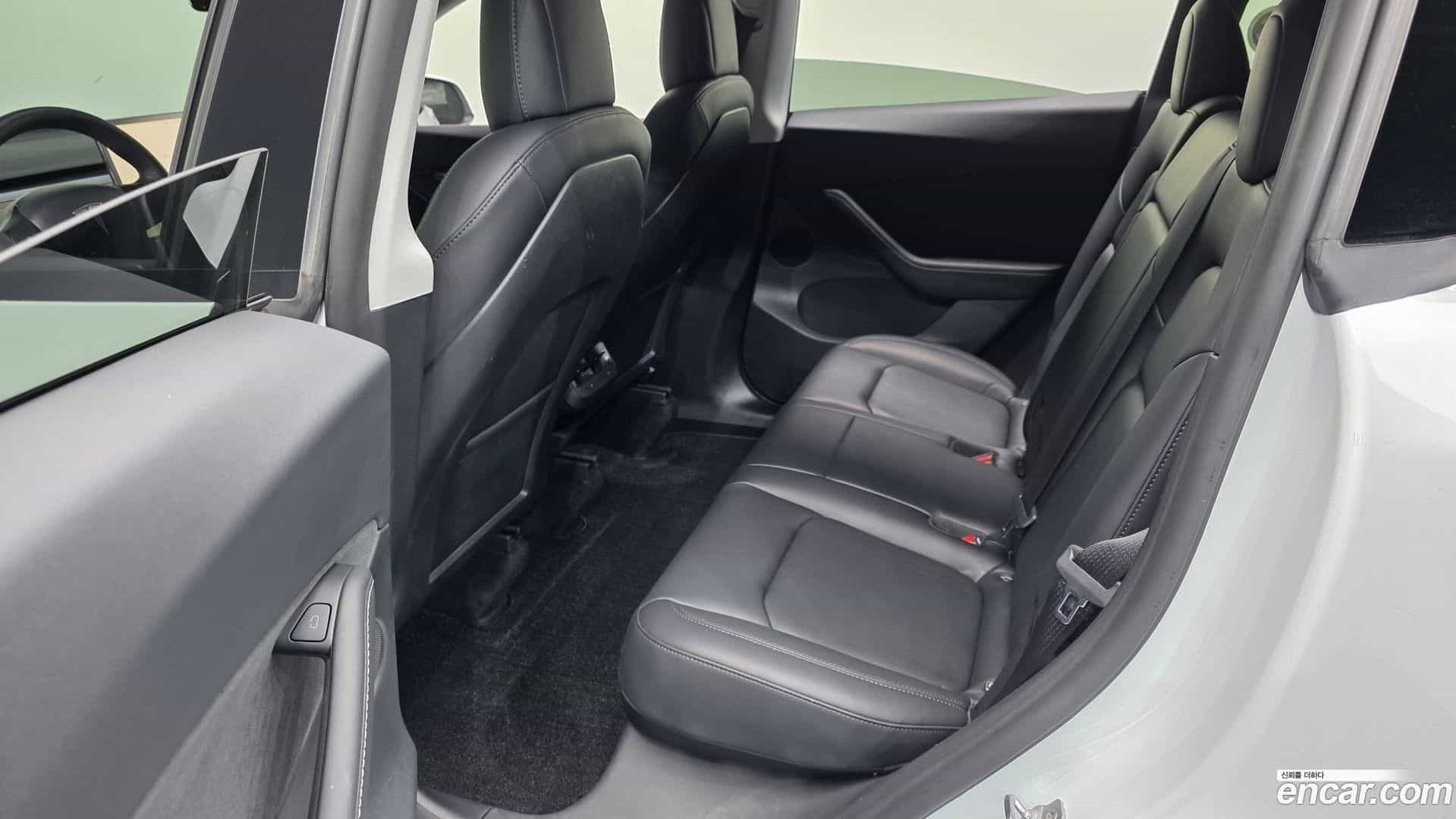 Model Y Tesla 2022.7-OPTION-016