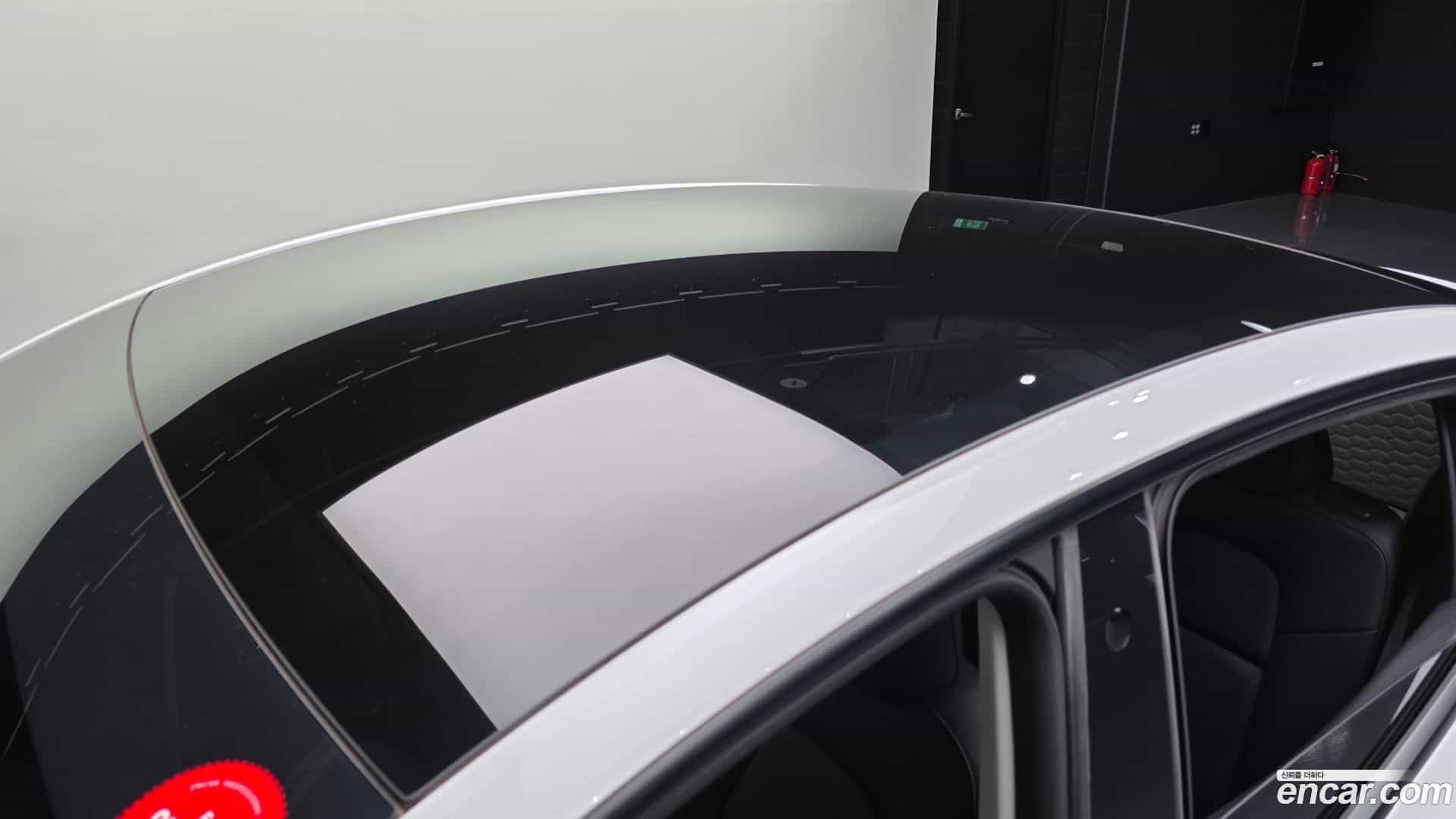 Model Y Tesla 2022.7-OPTION-046