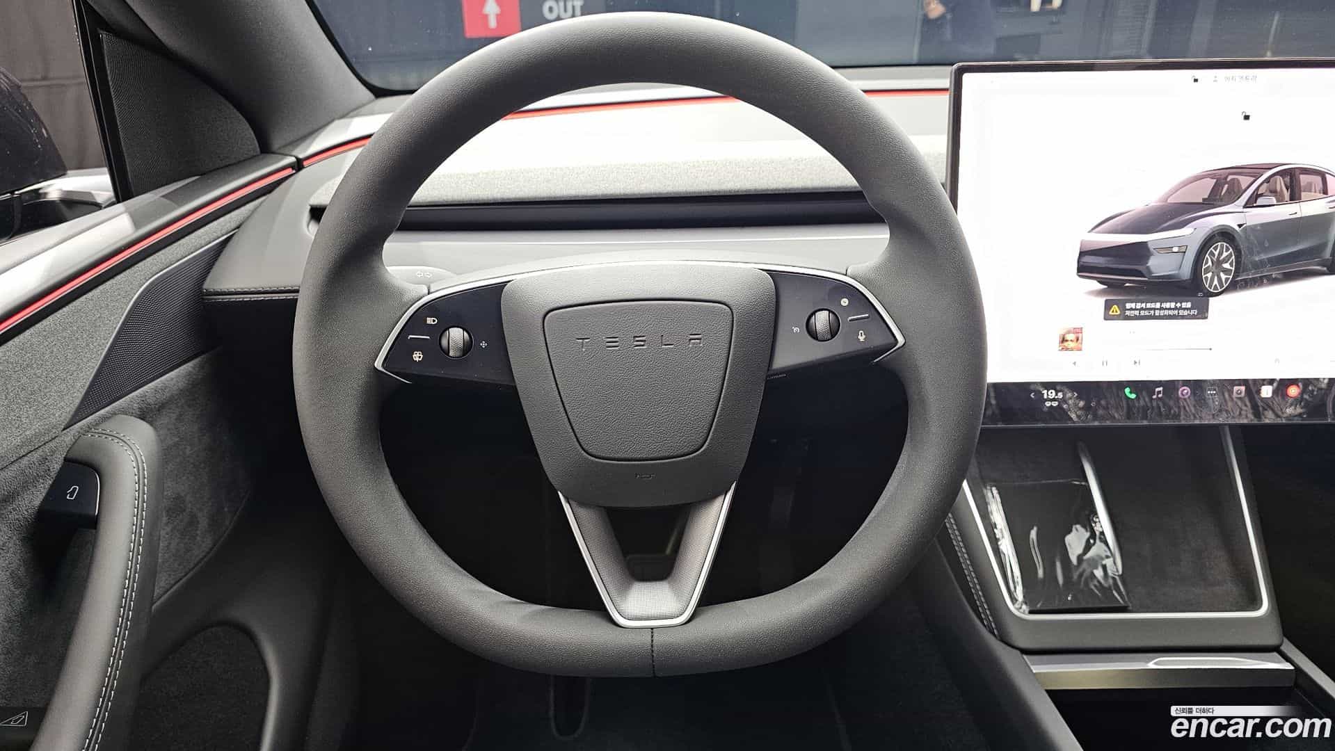 Model Y Tesla 2026.4-OPTION-017